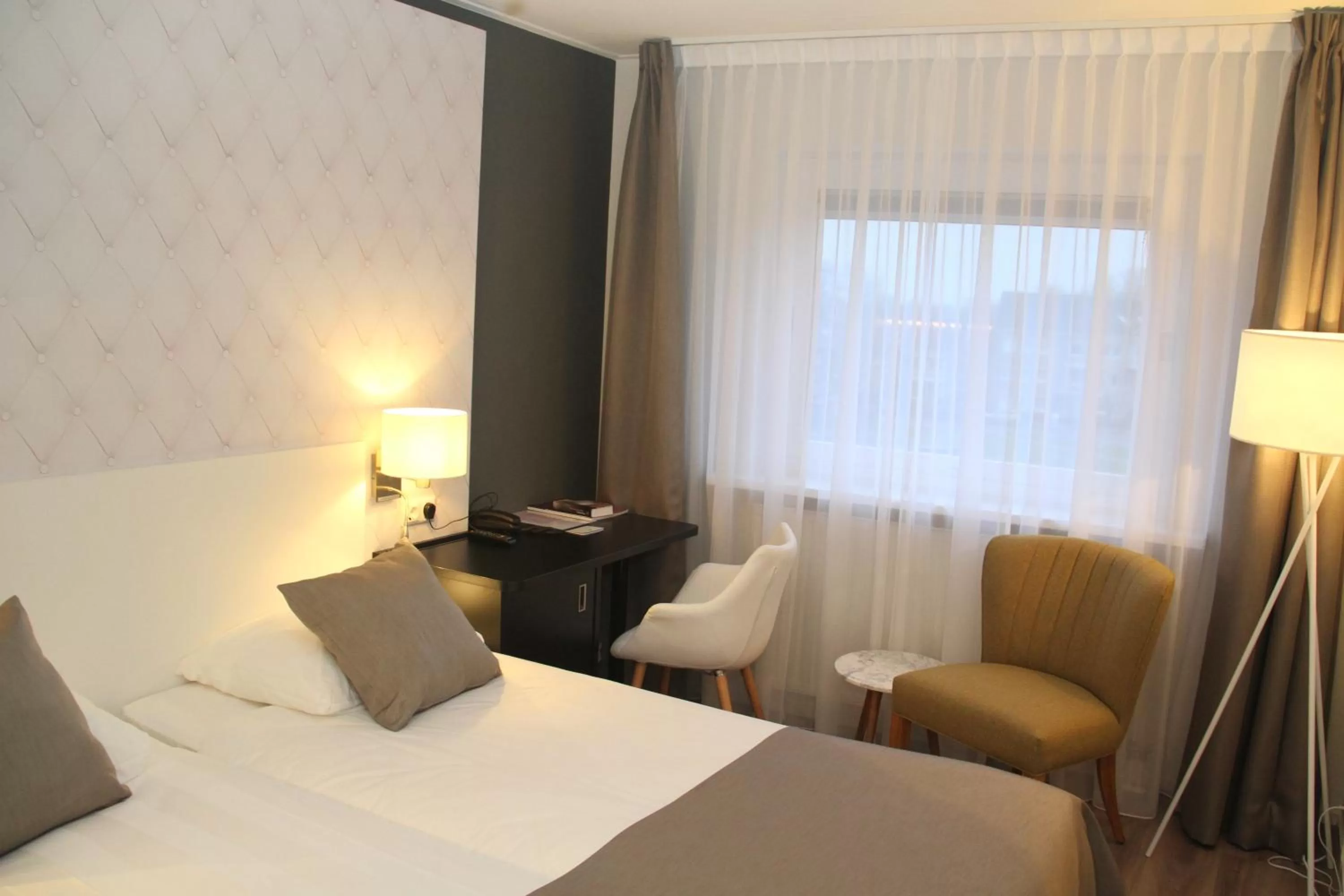 Photo of the whole room, Bed in Het Wapen van Elst