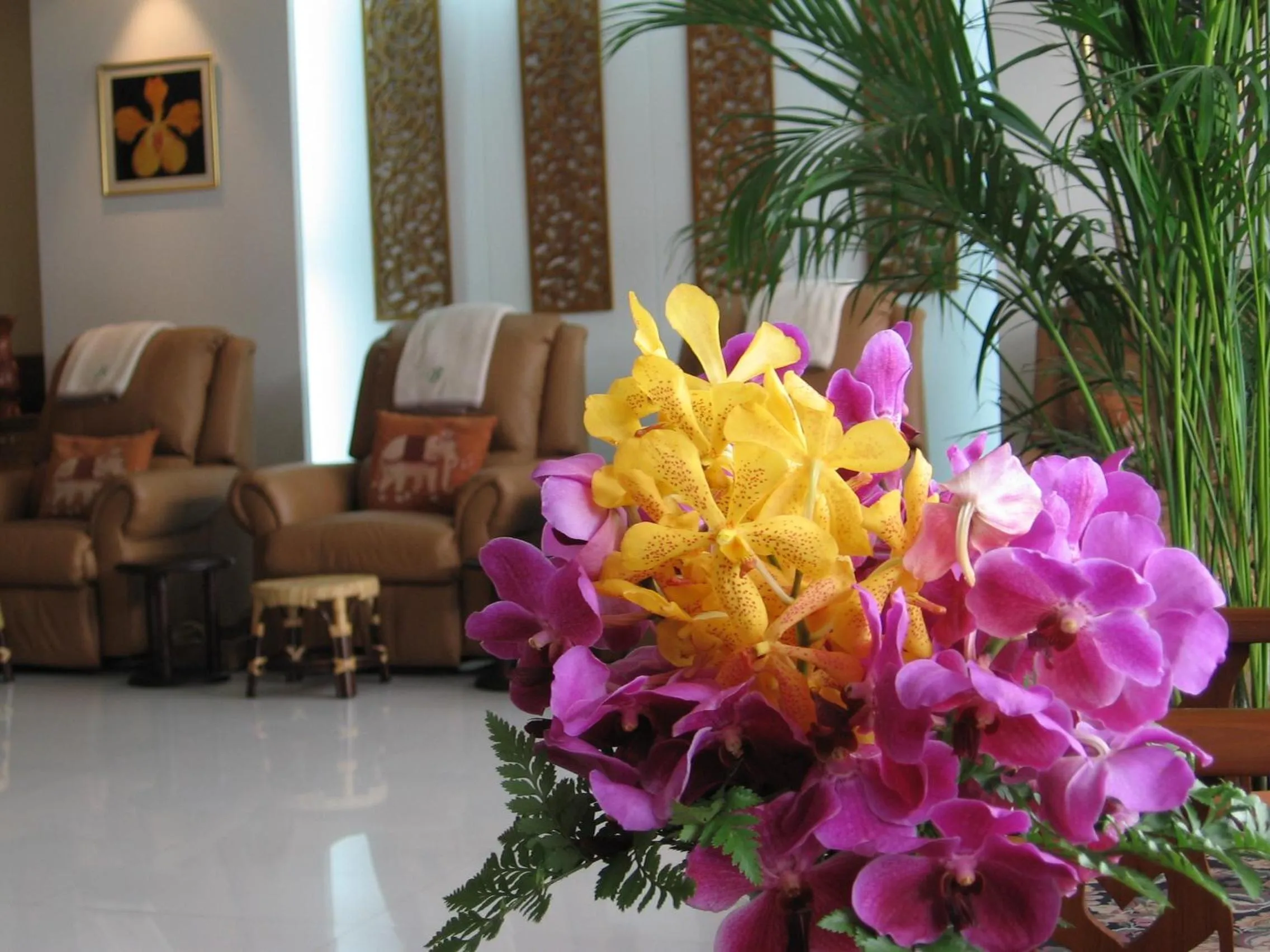 Decorative detail in Wall Street Inn, Bangkok