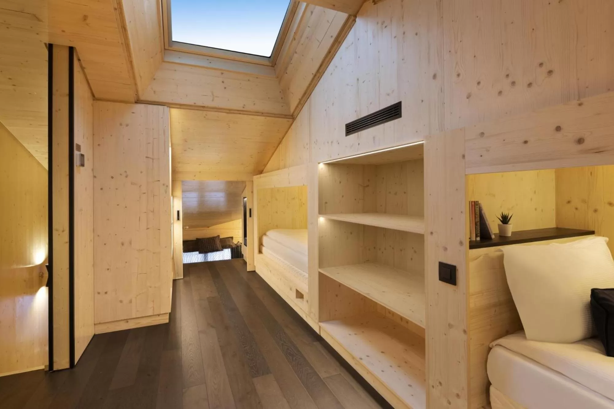 Photo of the whole room, Bed in St-Alban Hotel & Spa