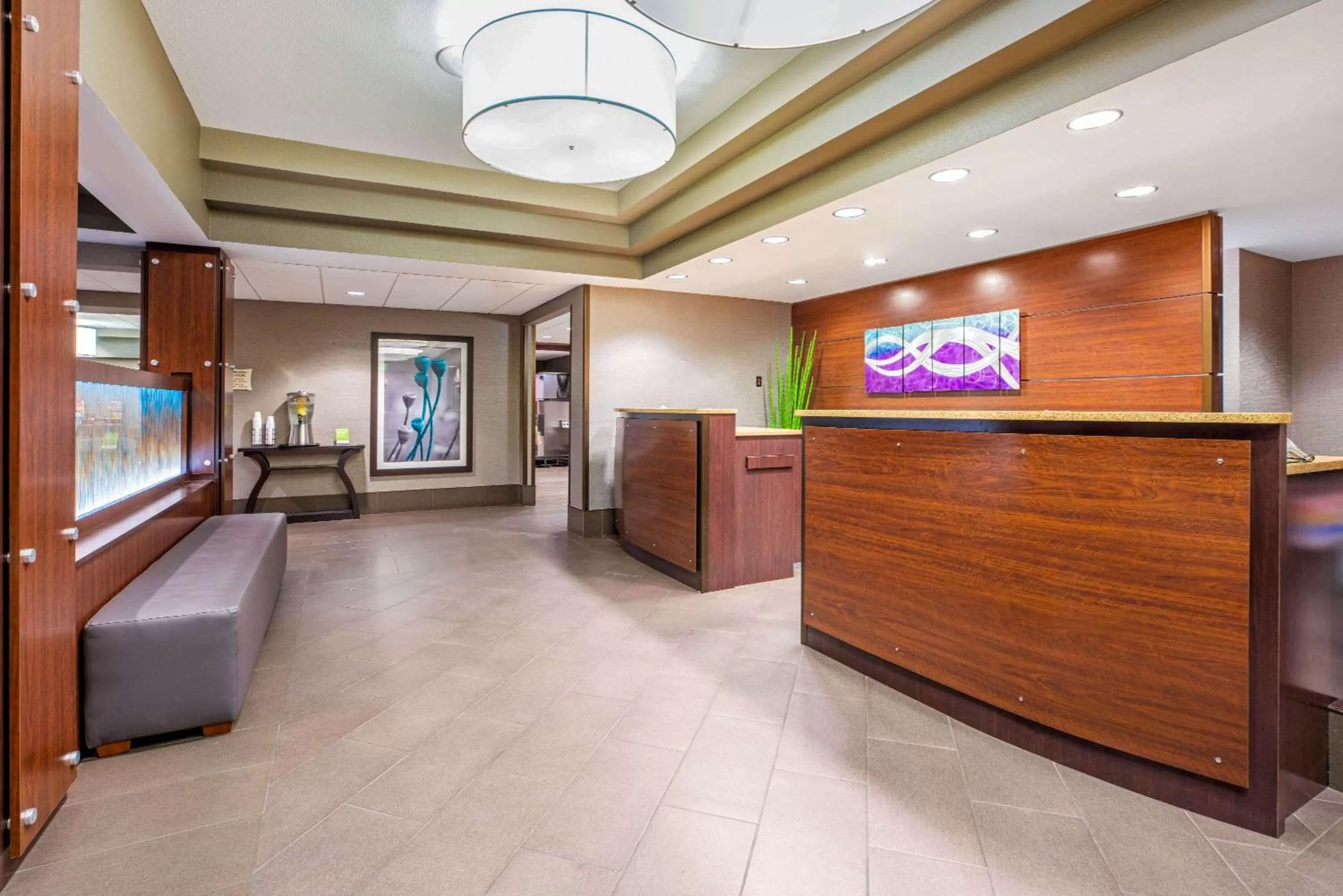 Lobby or reception in La Quinta by Wyndham Meridian / Boise West
