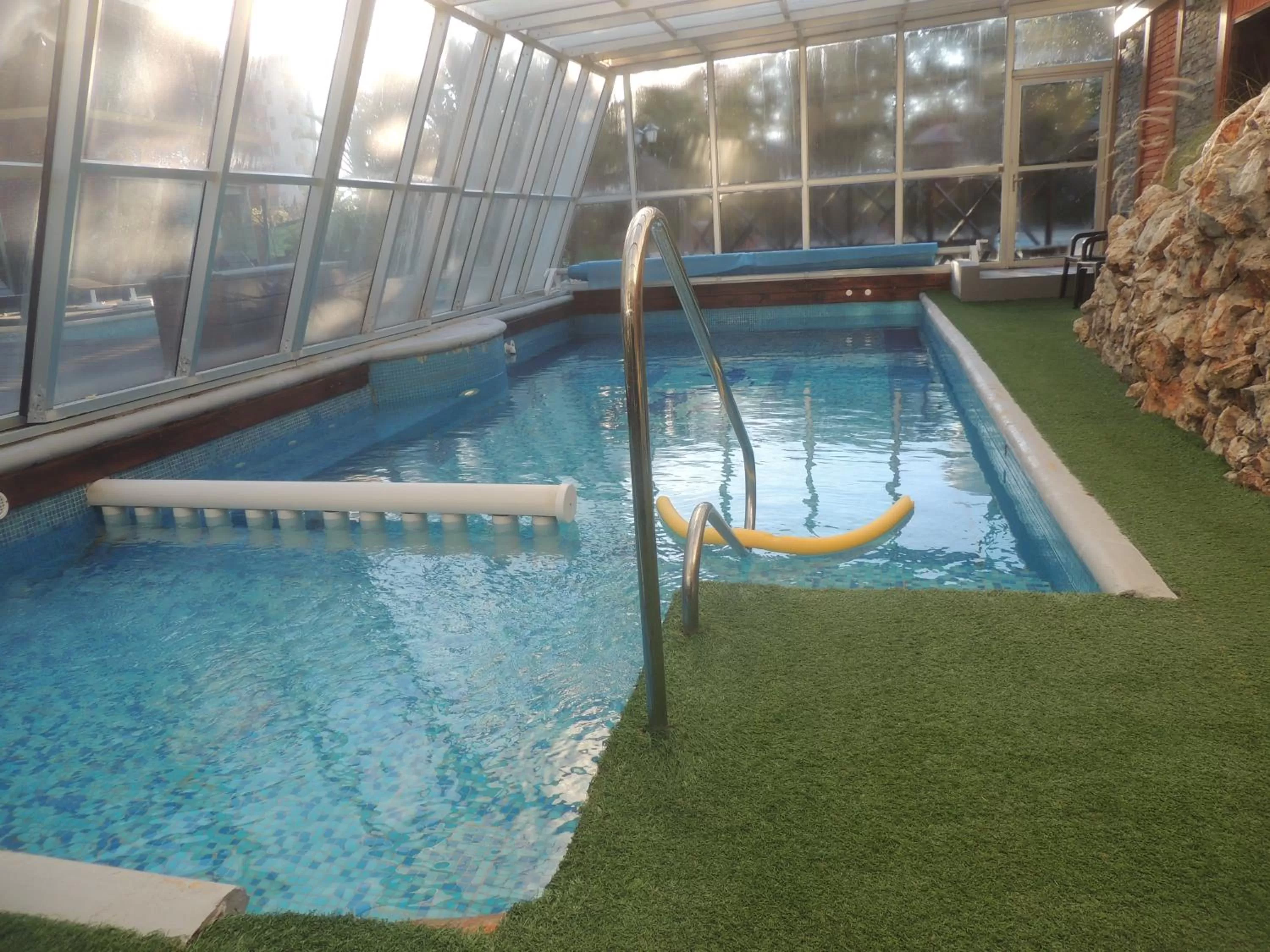 Swimming pool in La Foret