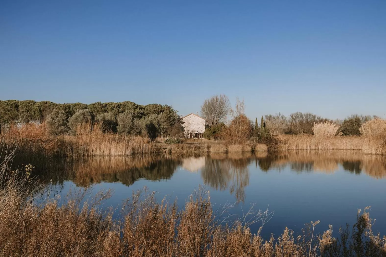 Lake view in WAYA à Domaine Saint Domingue