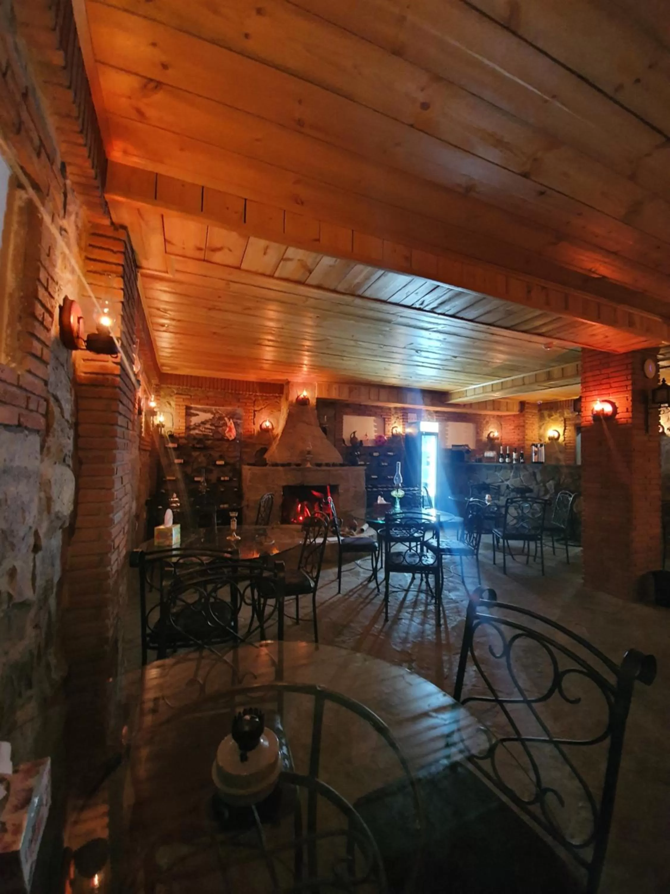 Restaurant/Places to Eat in Janashia Boutique Hotels