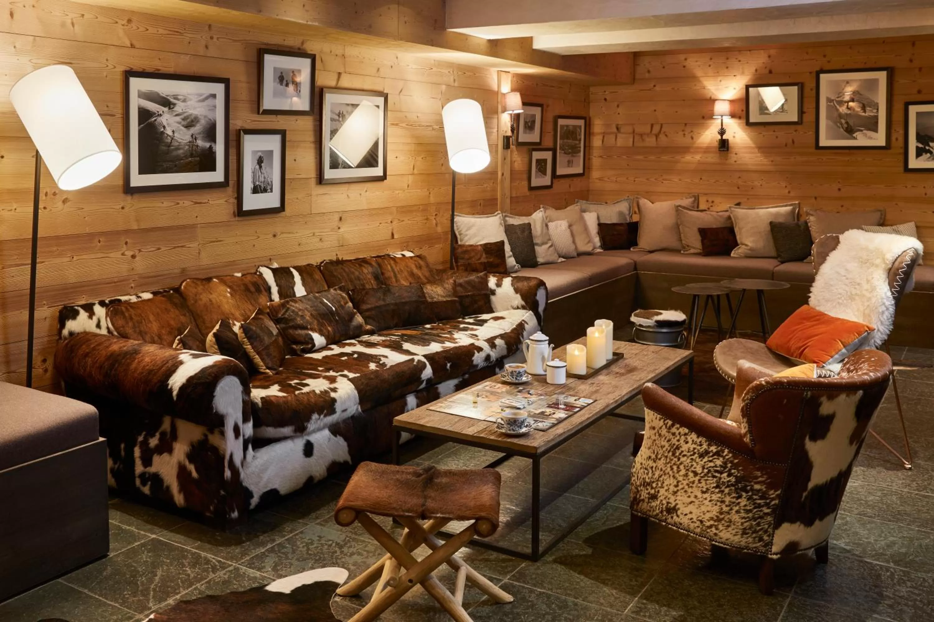 Lobby or reception in Hôtel L'Arboisie