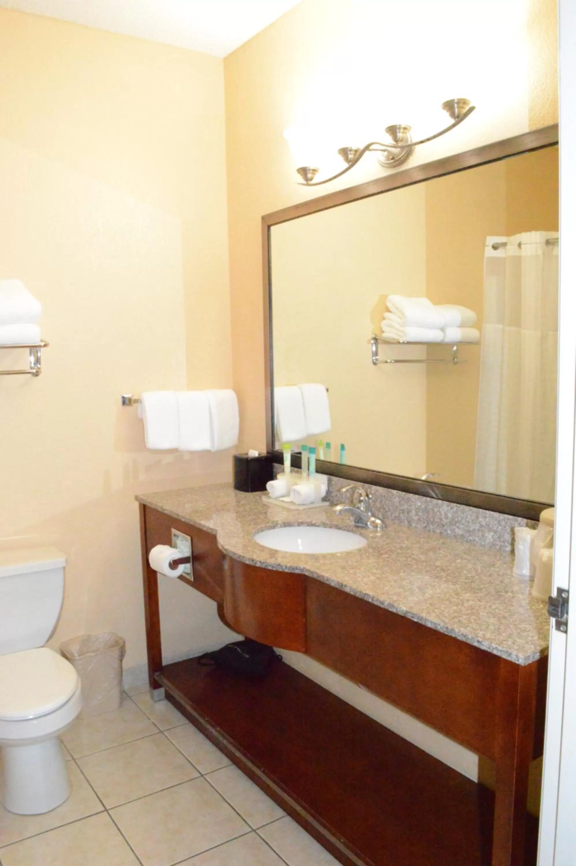 First Choice Inn at the Swell