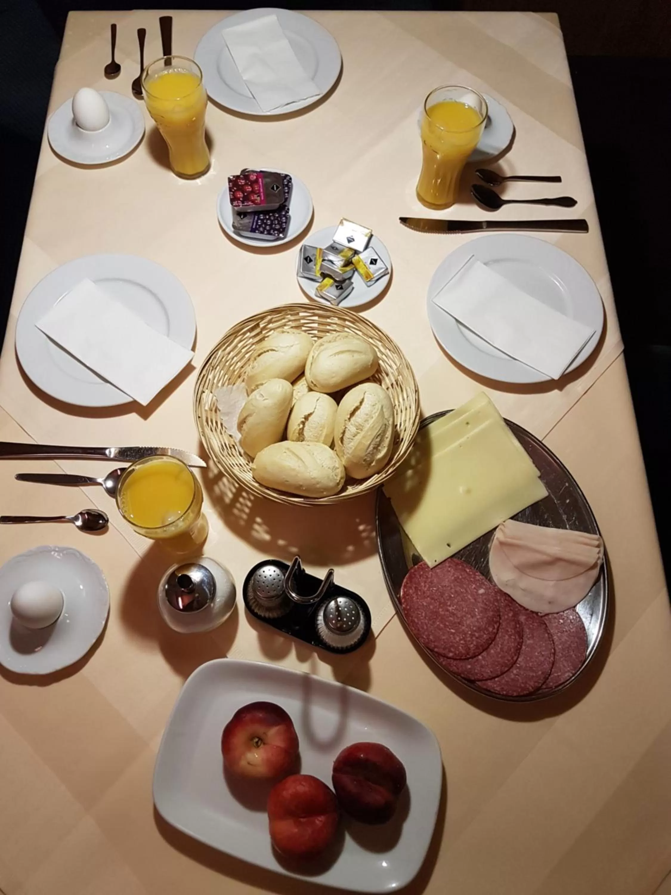 Breakfast in La Fontana