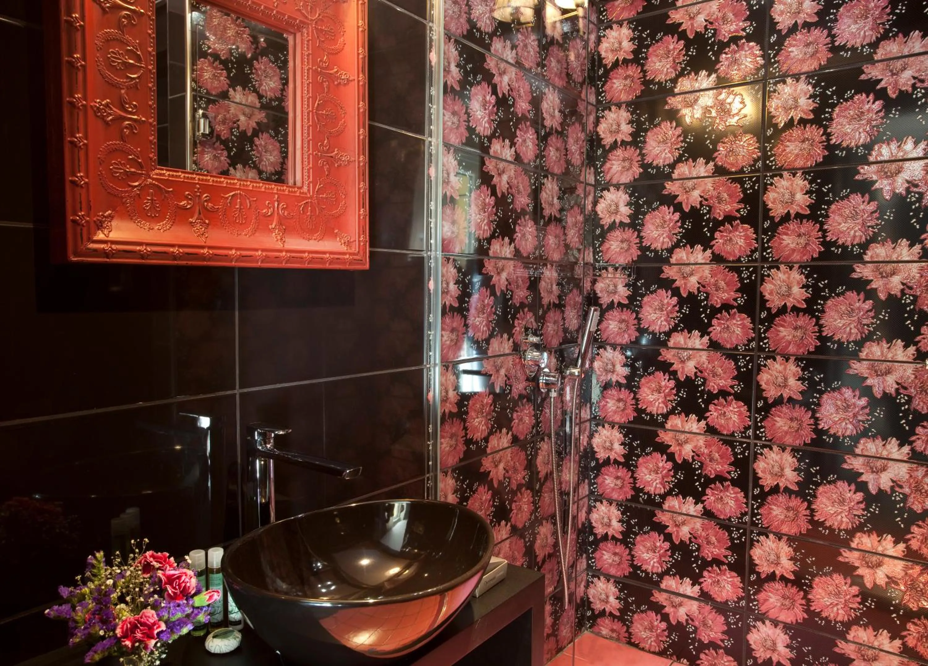 Bathroom in Hypnos Design Hotel