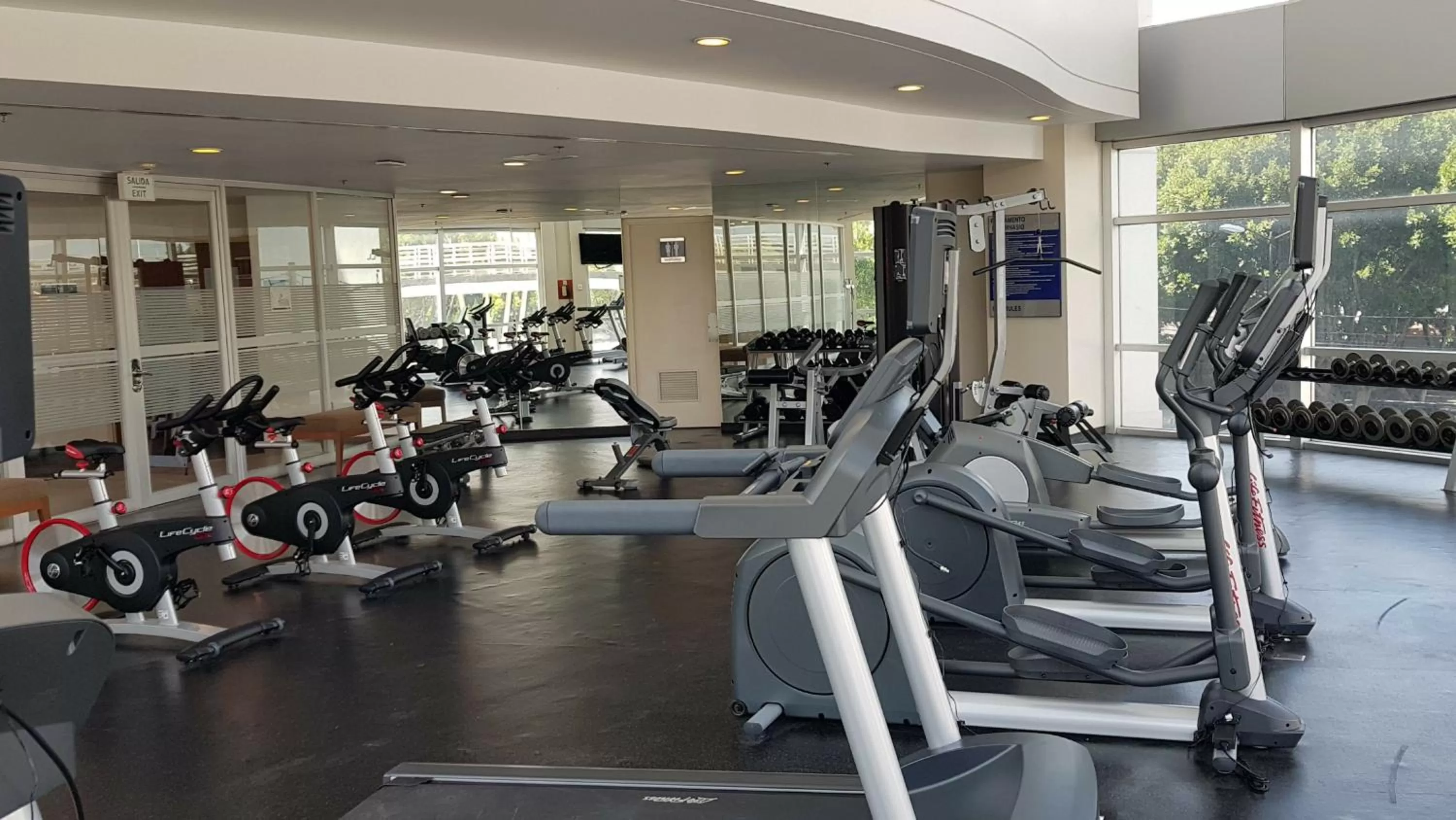 Fitness centre/facilities in Holiday Inn Express Puebla by IHG