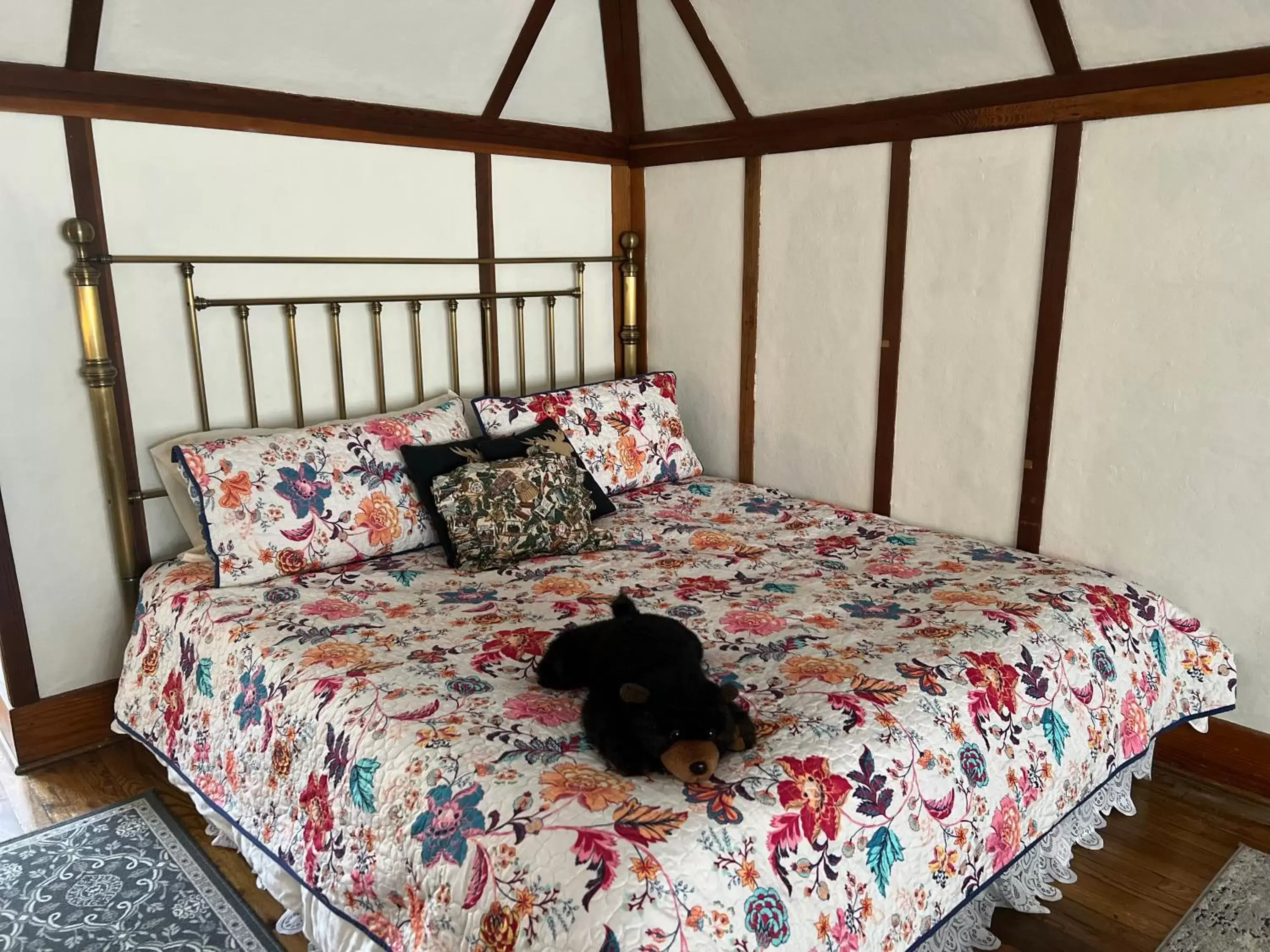 Penthouse Apartment in Heart's Desire Inn Penthouse Apartment in Heart's Desire Inn