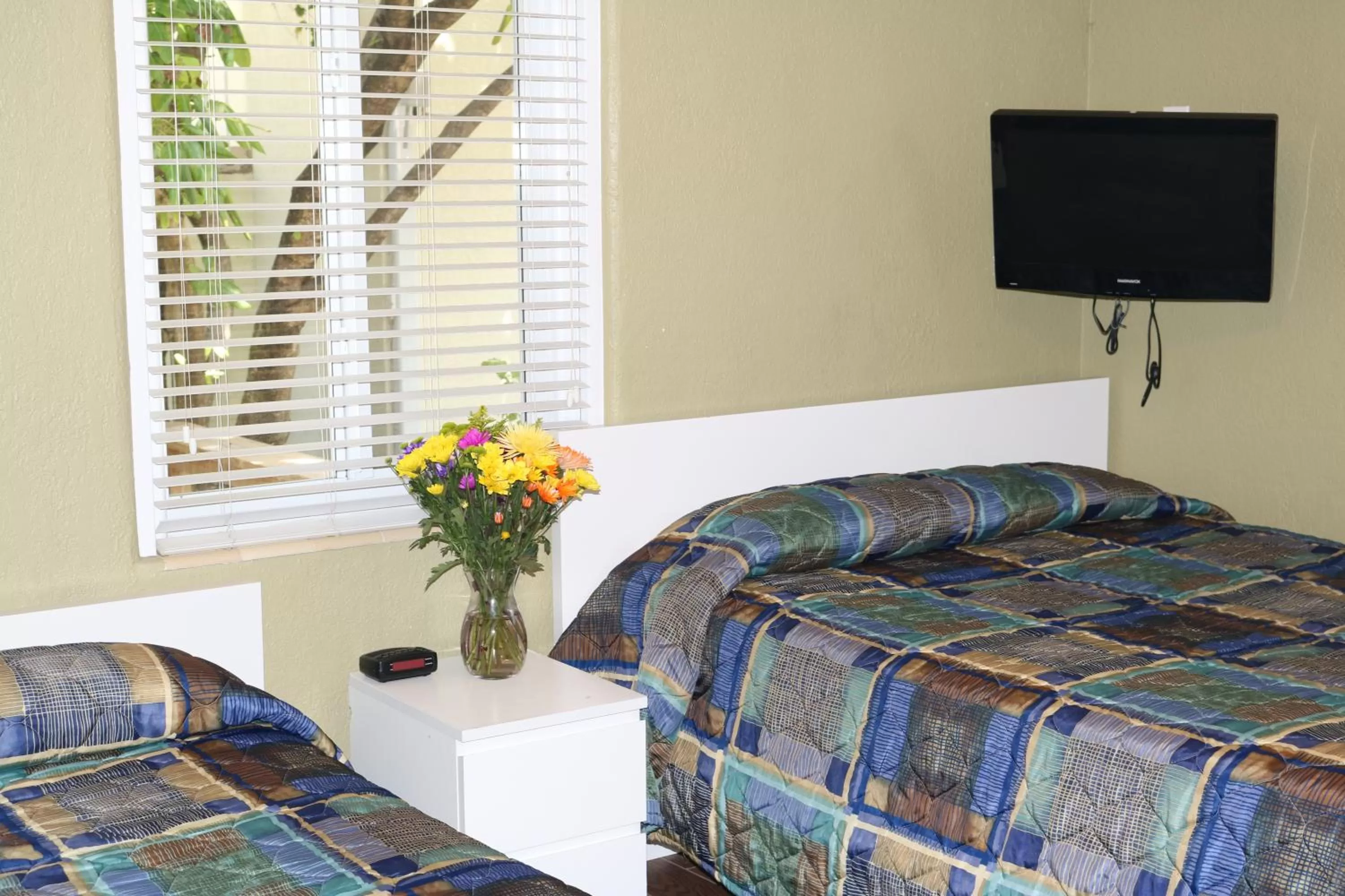 Bedroom, Bed in Ocean Drive Villas