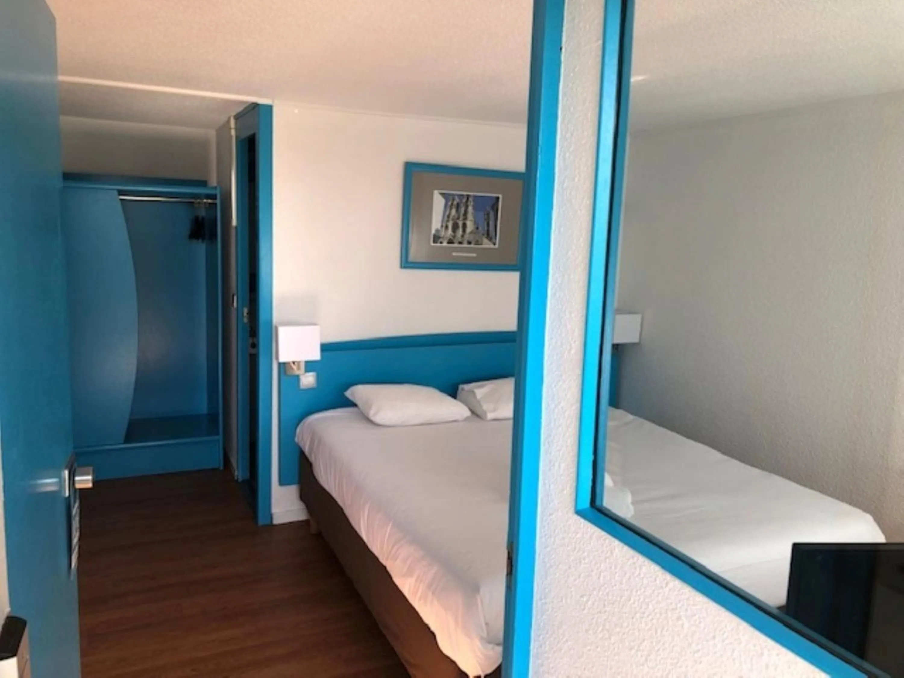 Bed in Campanile Laon