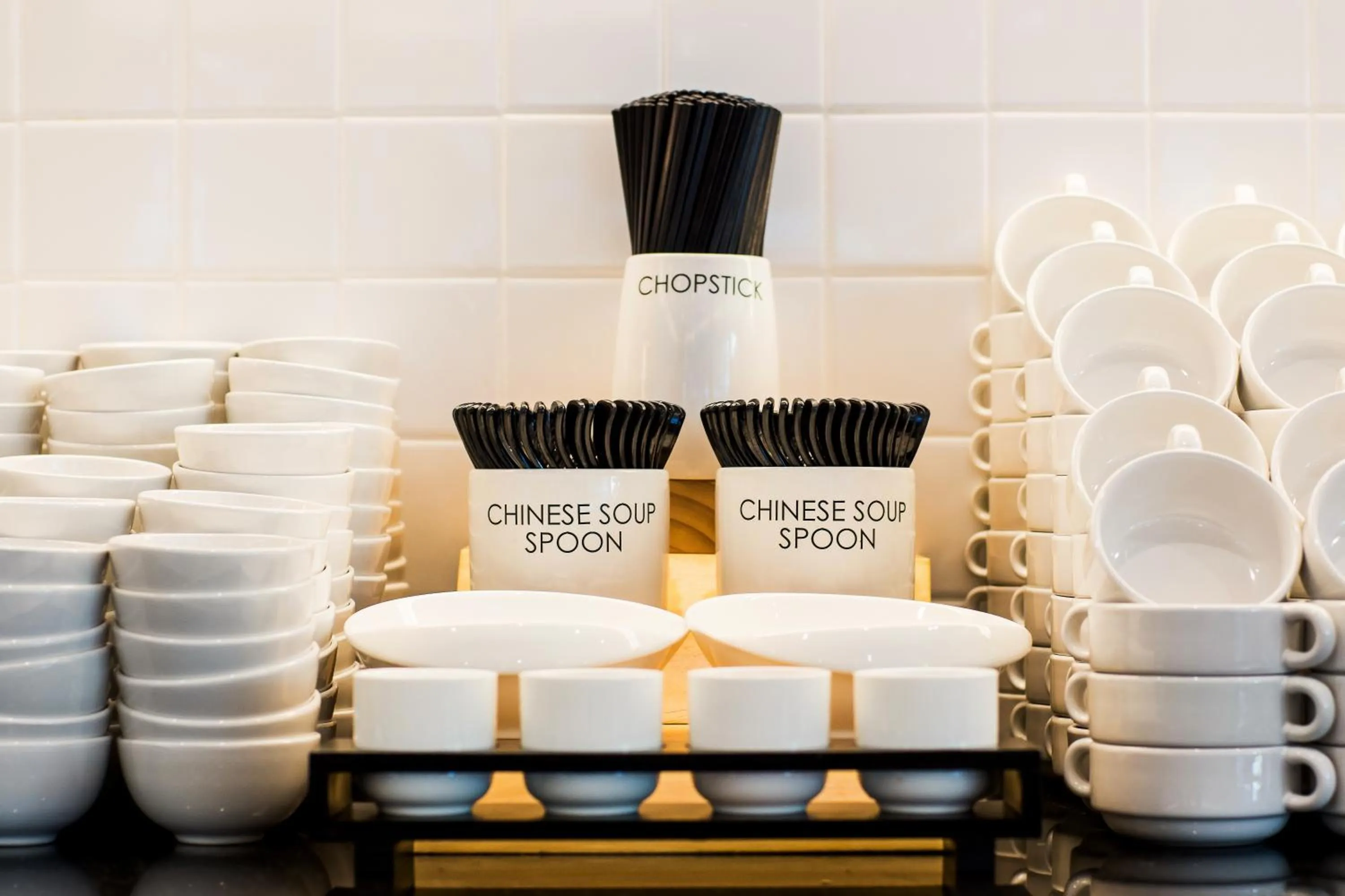 Restaurant/places to eat in Hotel J Pattaya