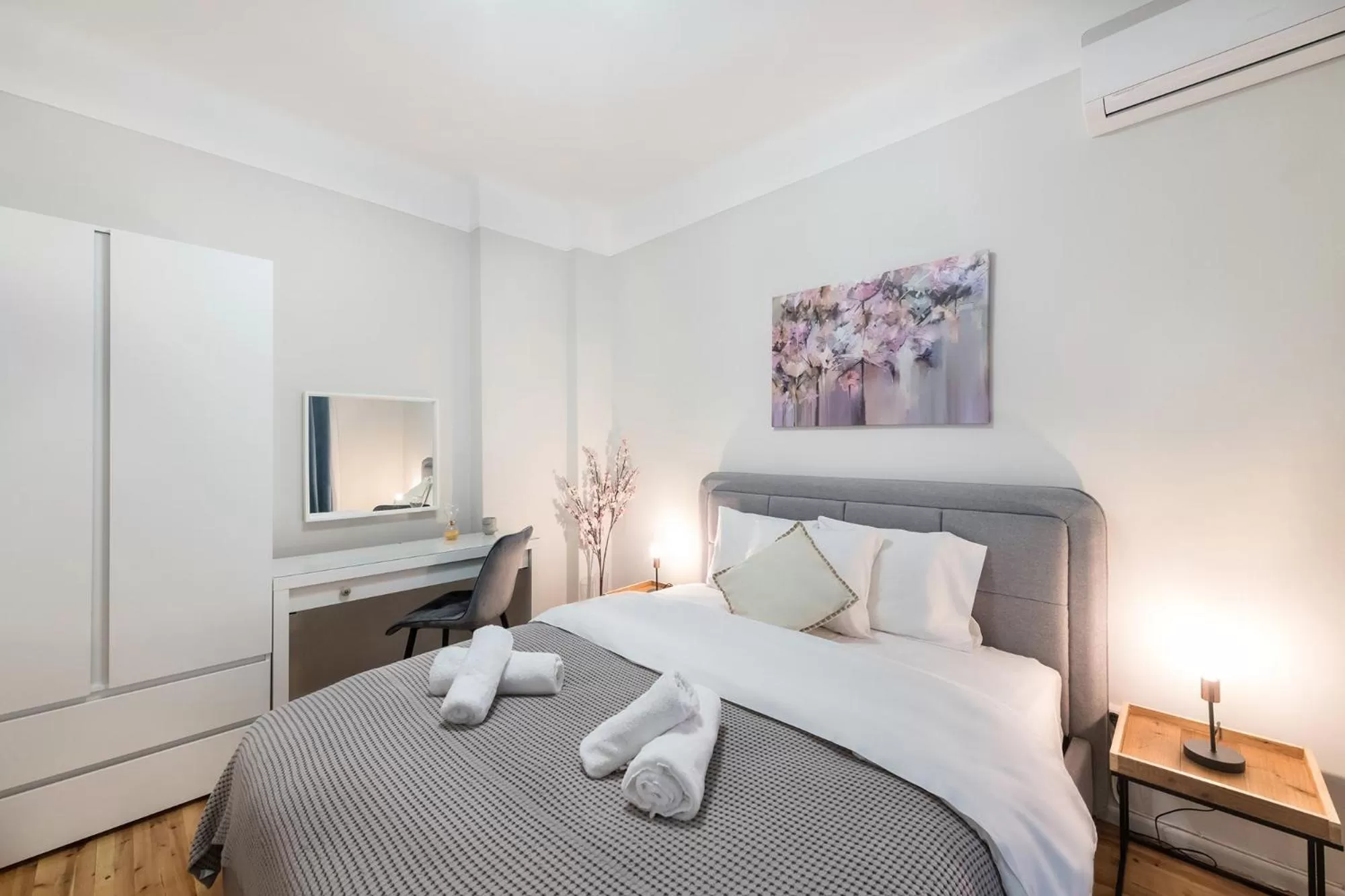 Bed in Porto Sea View Apartments - Kypriou