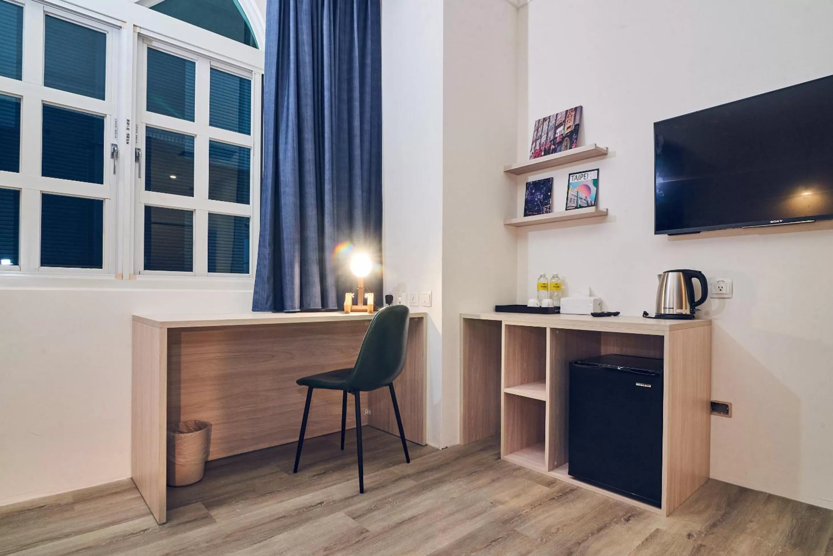 Coffee/tea facilities in CHECK inn Select Taipei Nangang