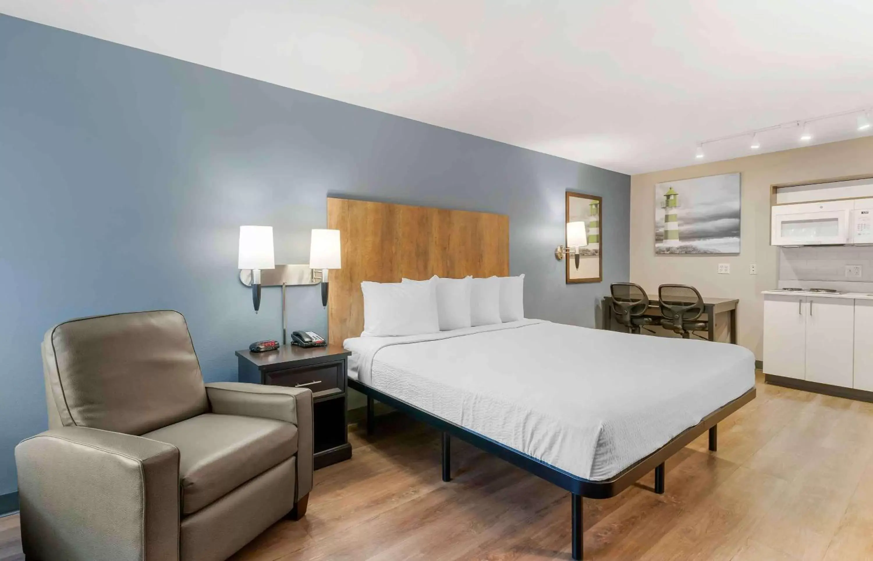 Studio with 1 King Bed - Non-Smoking in Extended Stay America Suites - San Jose - Milpitas - McCarthy Ranch Studio with 1 King Bed - Non-Smoking in Extended Stay America Suites - San Jose - Milpitas - McCarthy Ranch