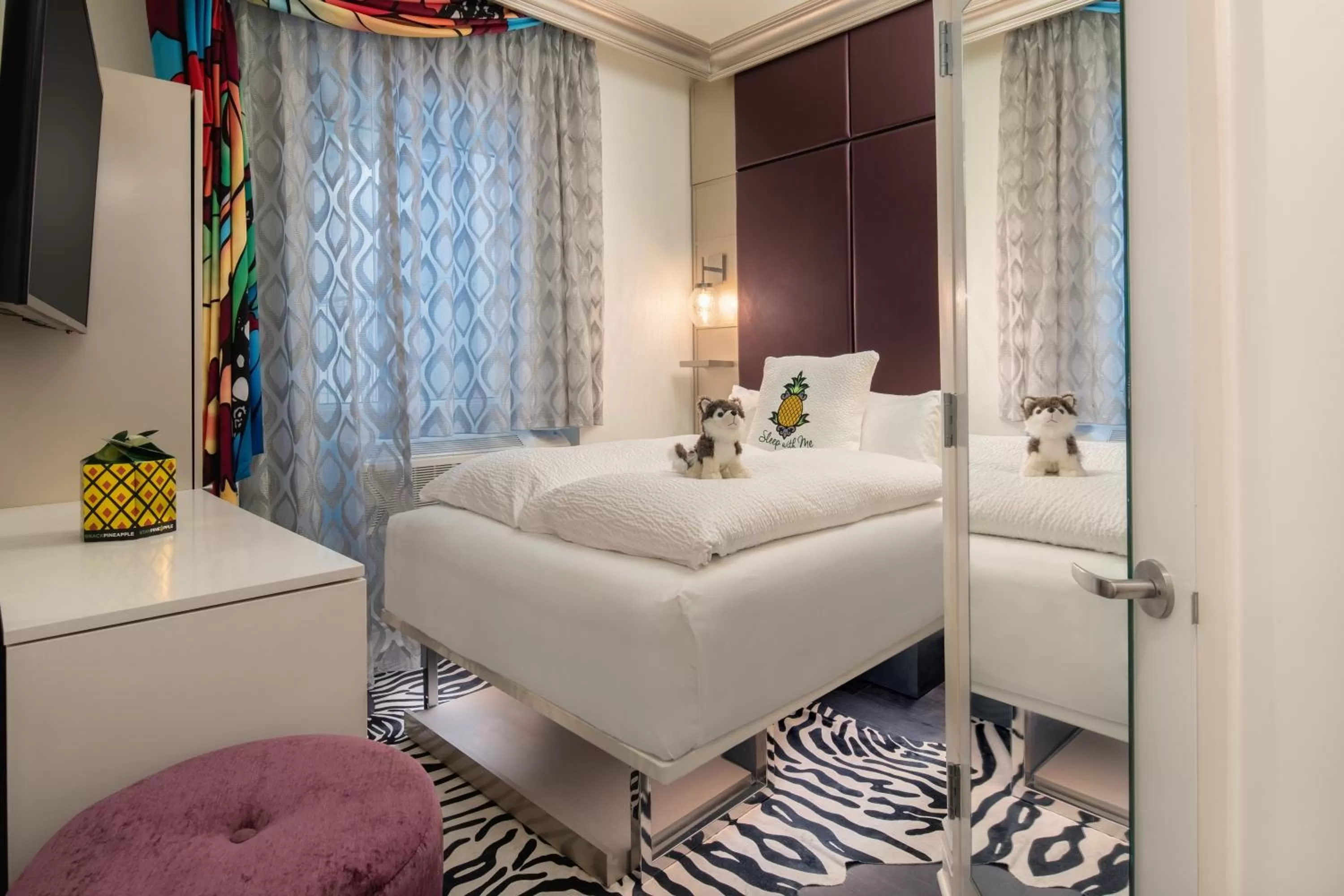 Bed in Staypineapple, An Artful Hotel, Midtown New York