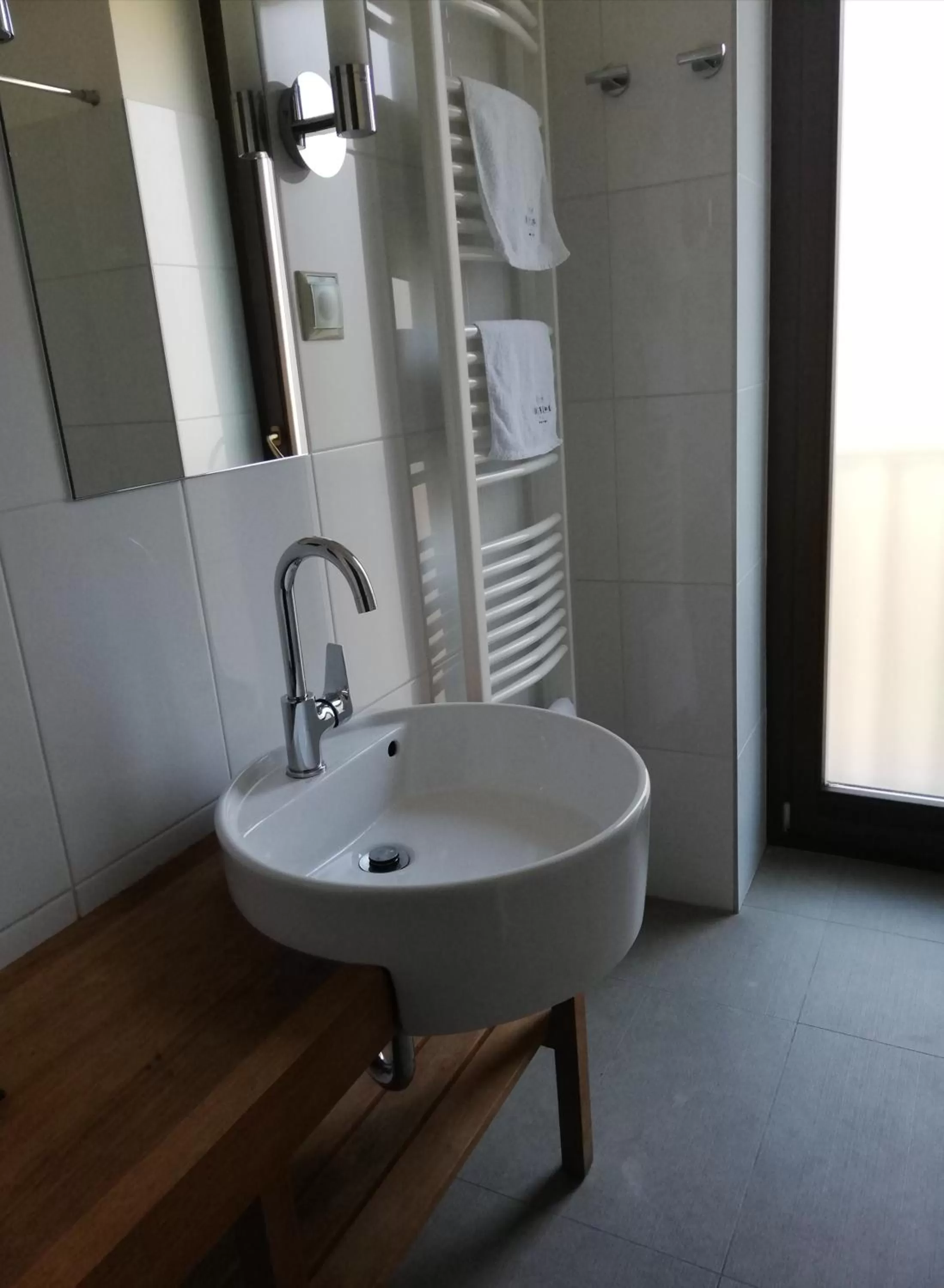 Bathroom in Hotel Therapia