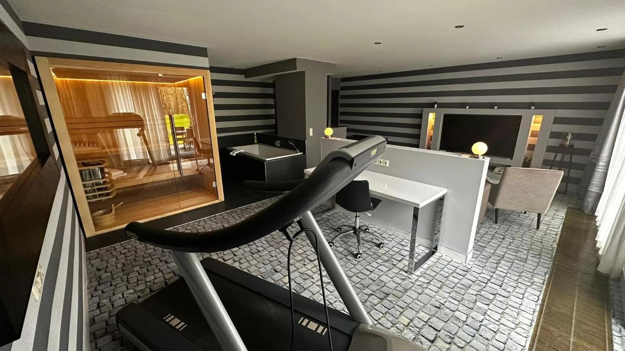 Sauna in SL'otel im Parforcehaus