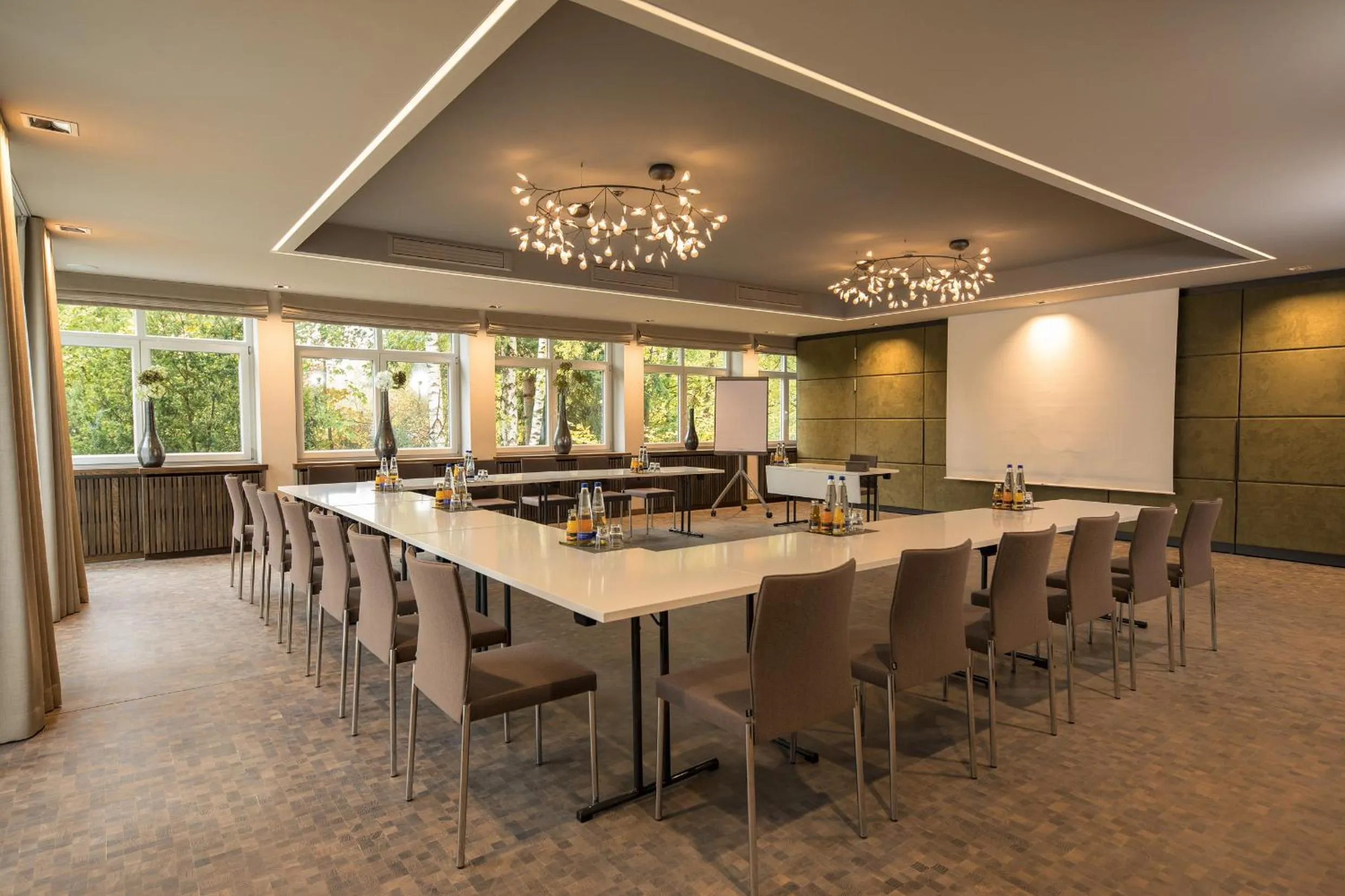 Meeting/conference room in Parkhotel Schmid