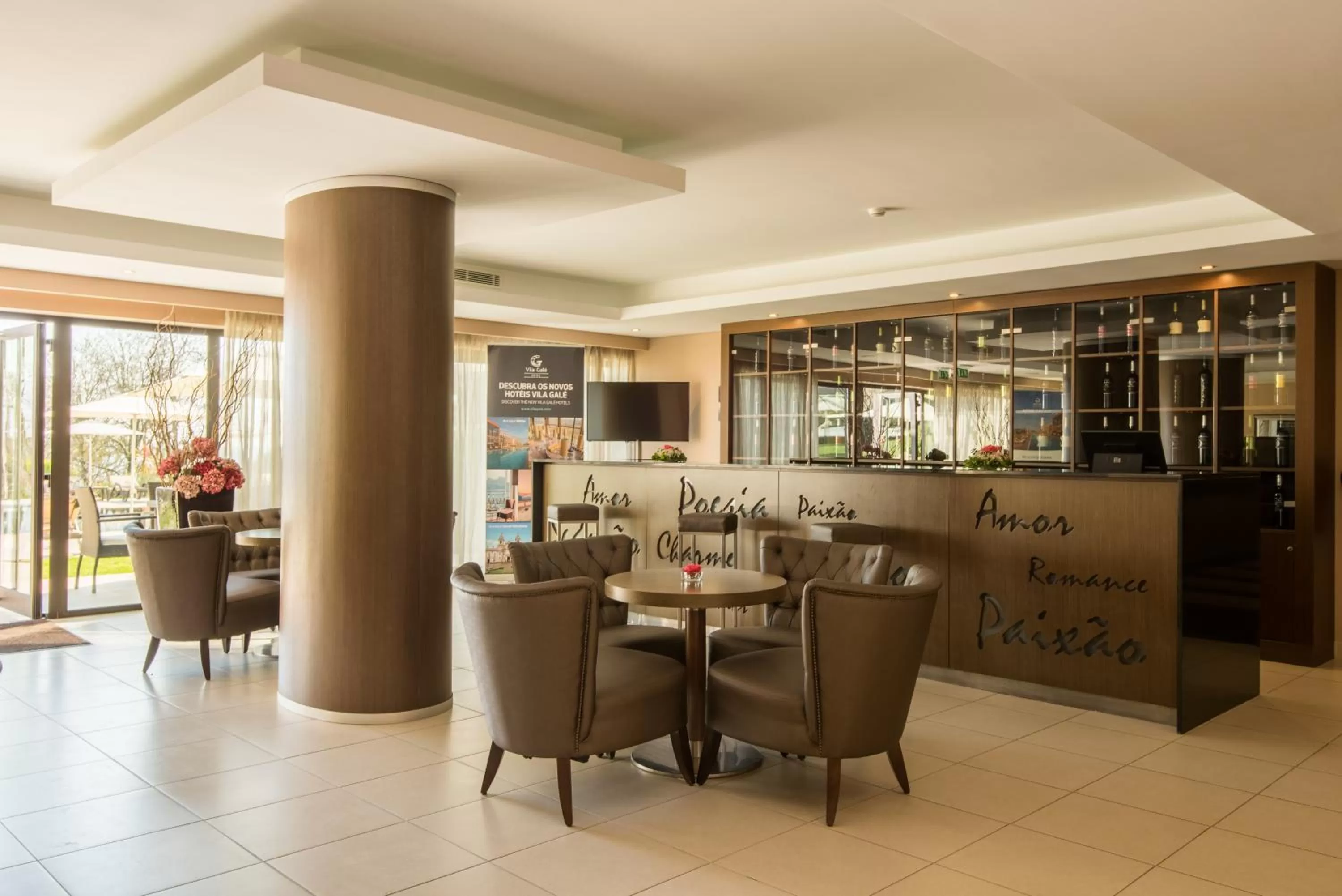 Living room in Vila Gale Collection Palácio dos Arcos