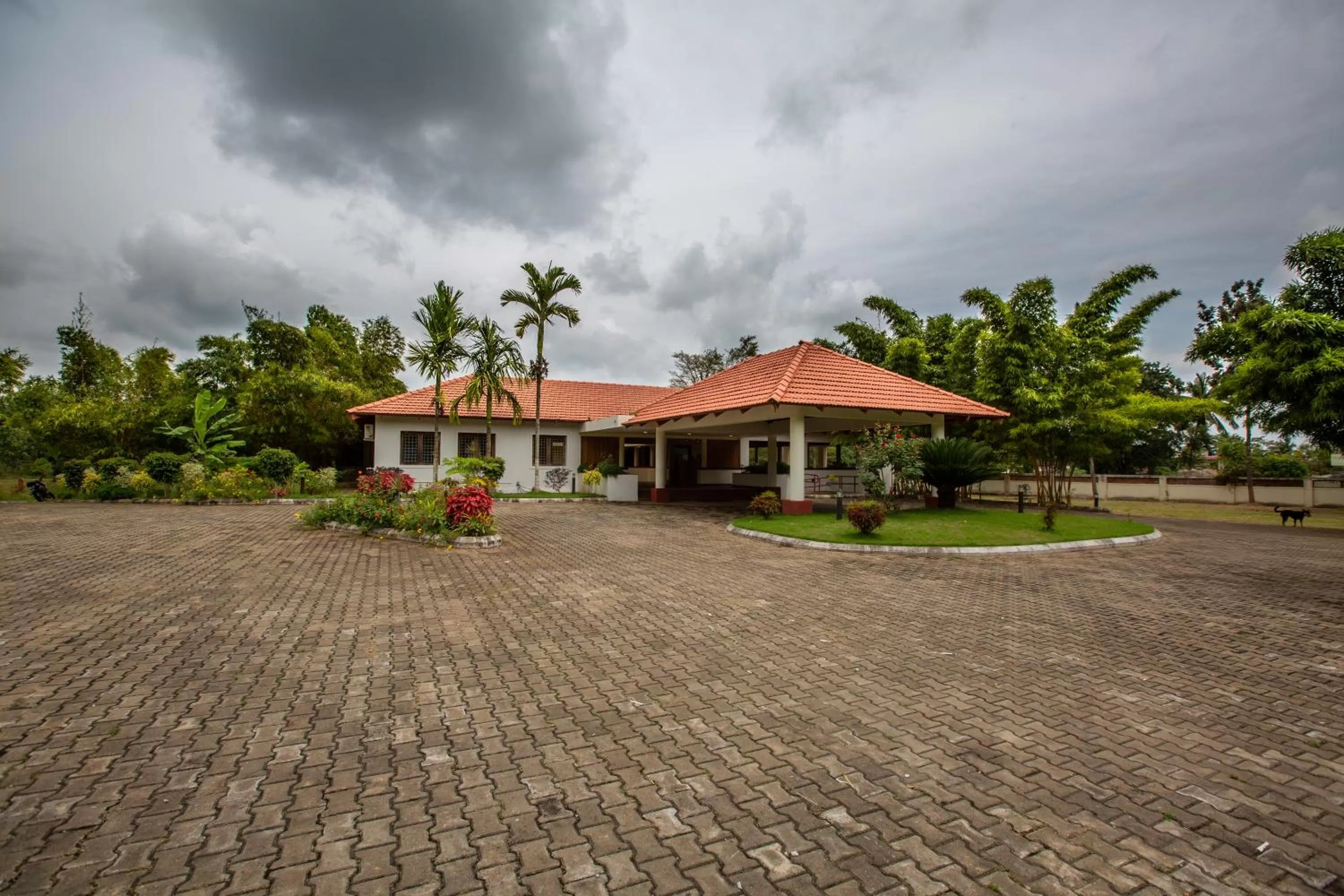 KSTDC Hotel Mayura Yagachi, Belur