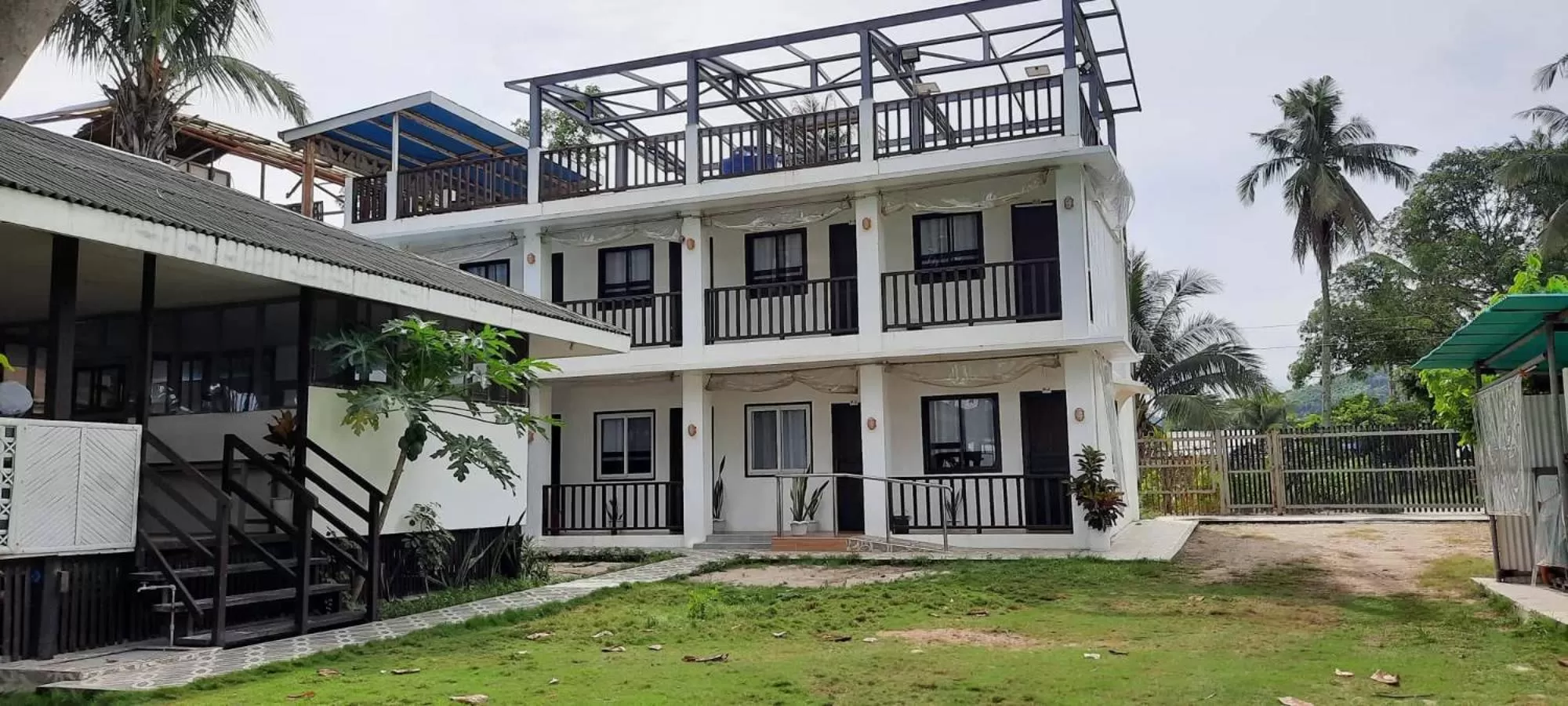 Victoria Beach House