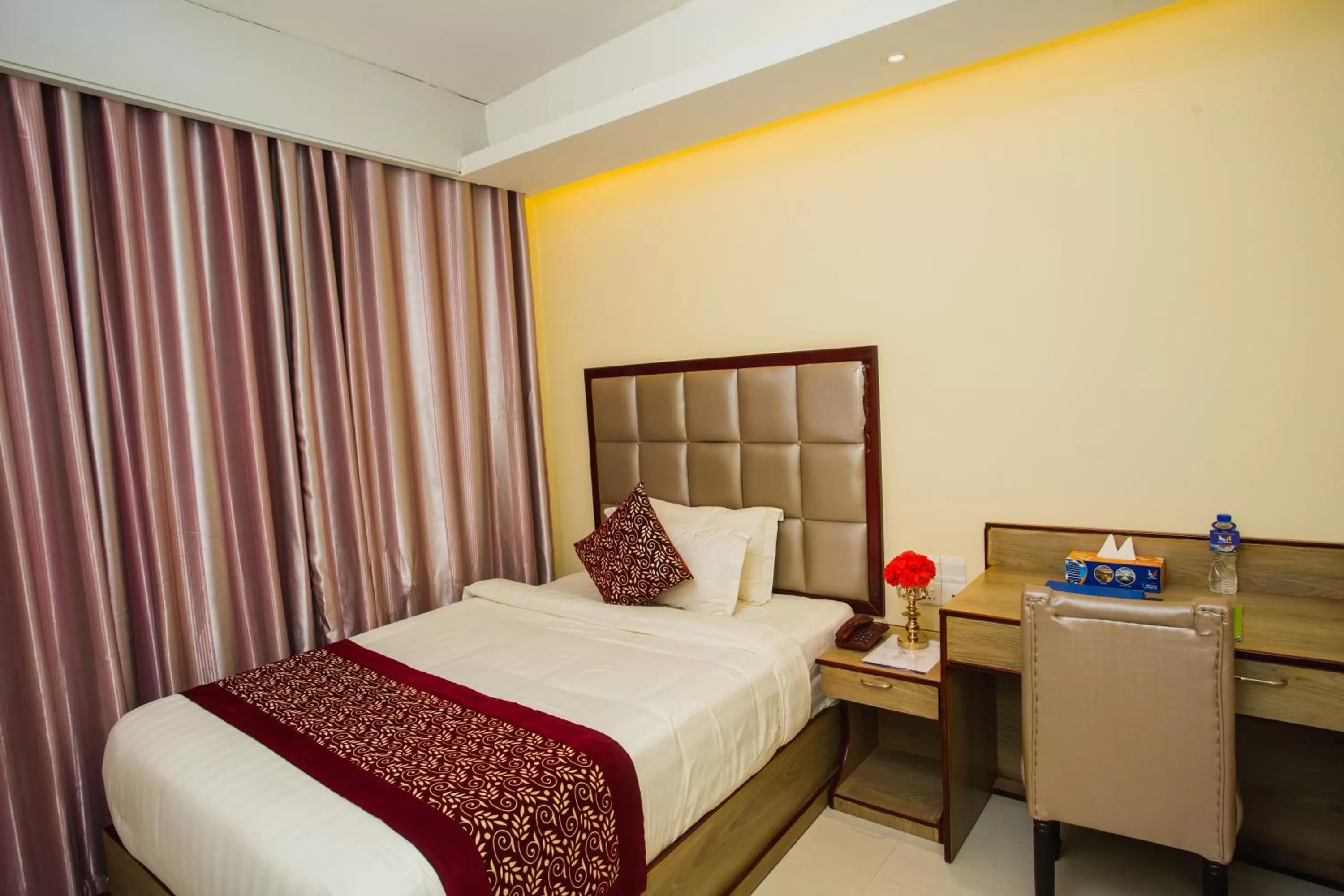 Bed in Hotel Mira Garden