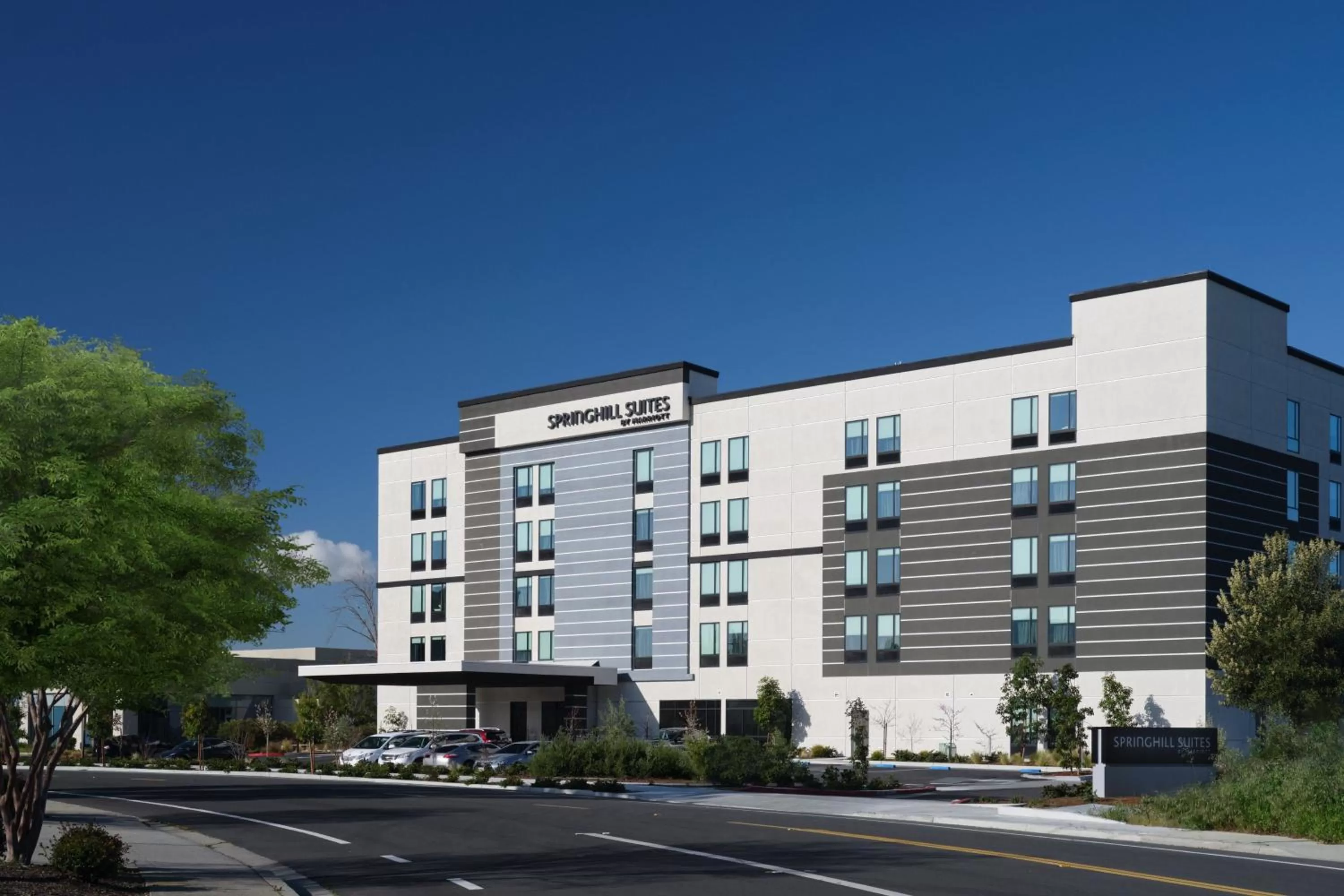 Property building in SpringHill Suites by Marriott Milpitas Silicon Valley