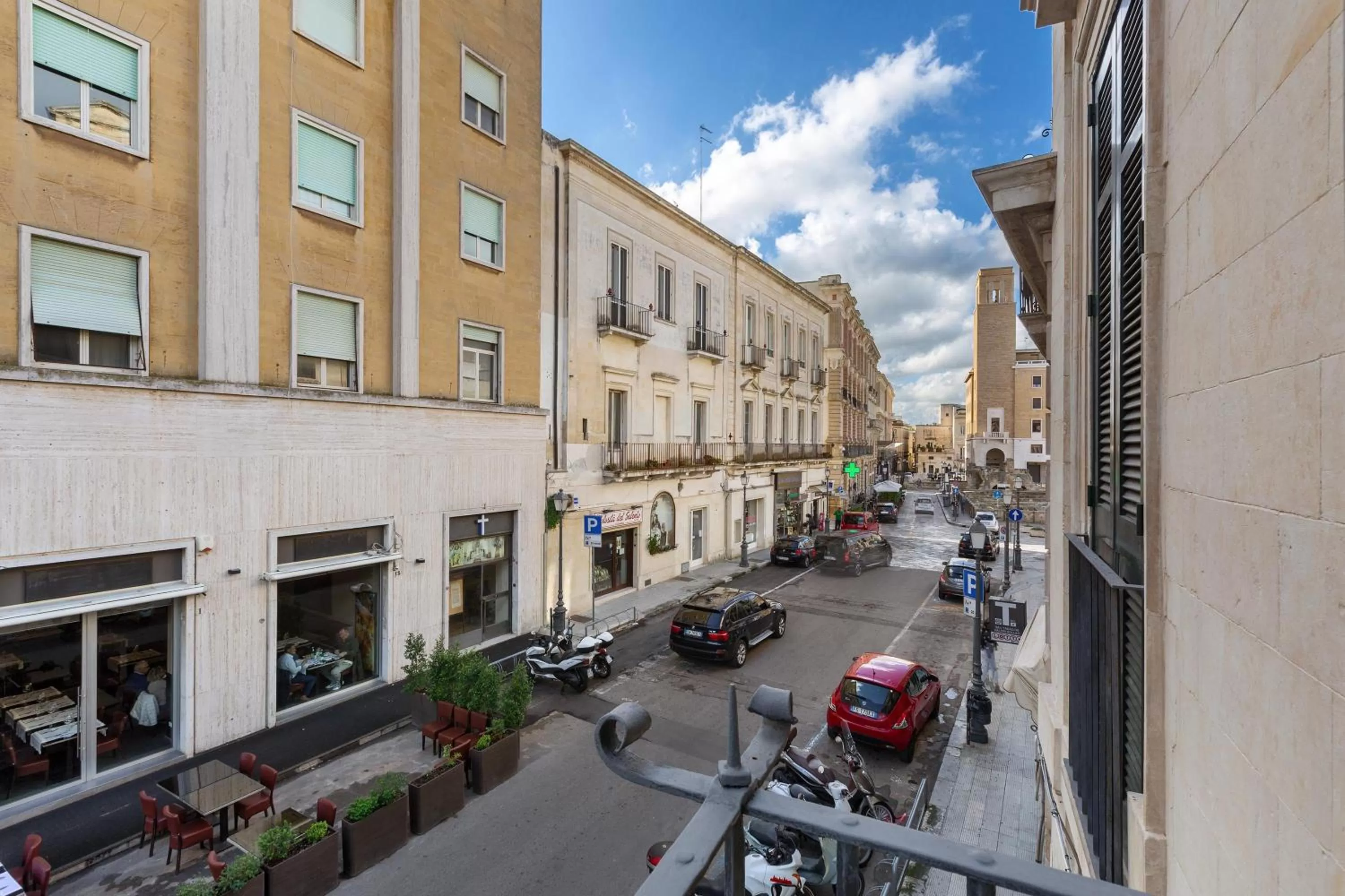 Property building in B&B InCentro Comfort Suite