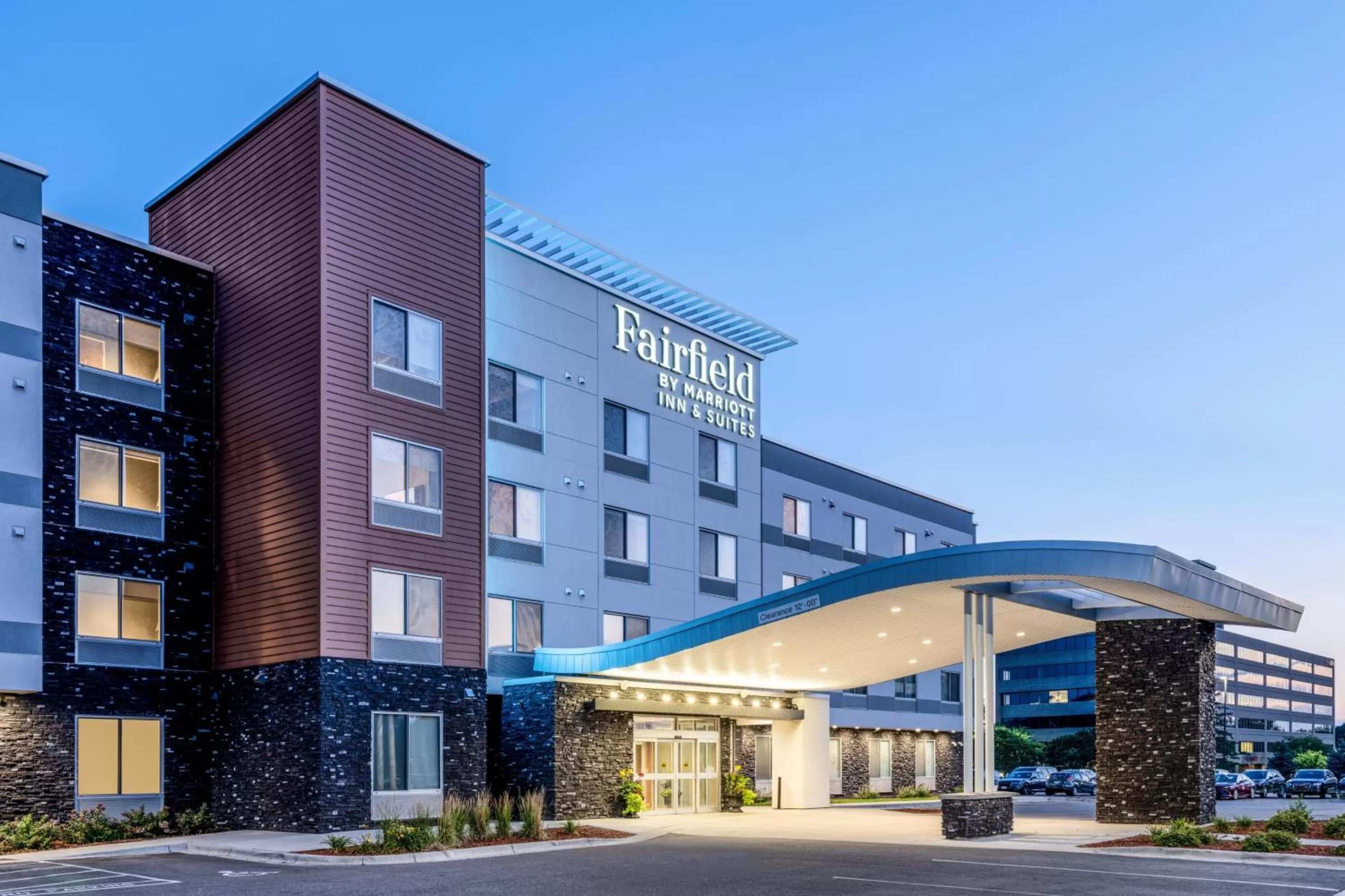 Property building in Fairfield Inn & Suites Minneapolis North