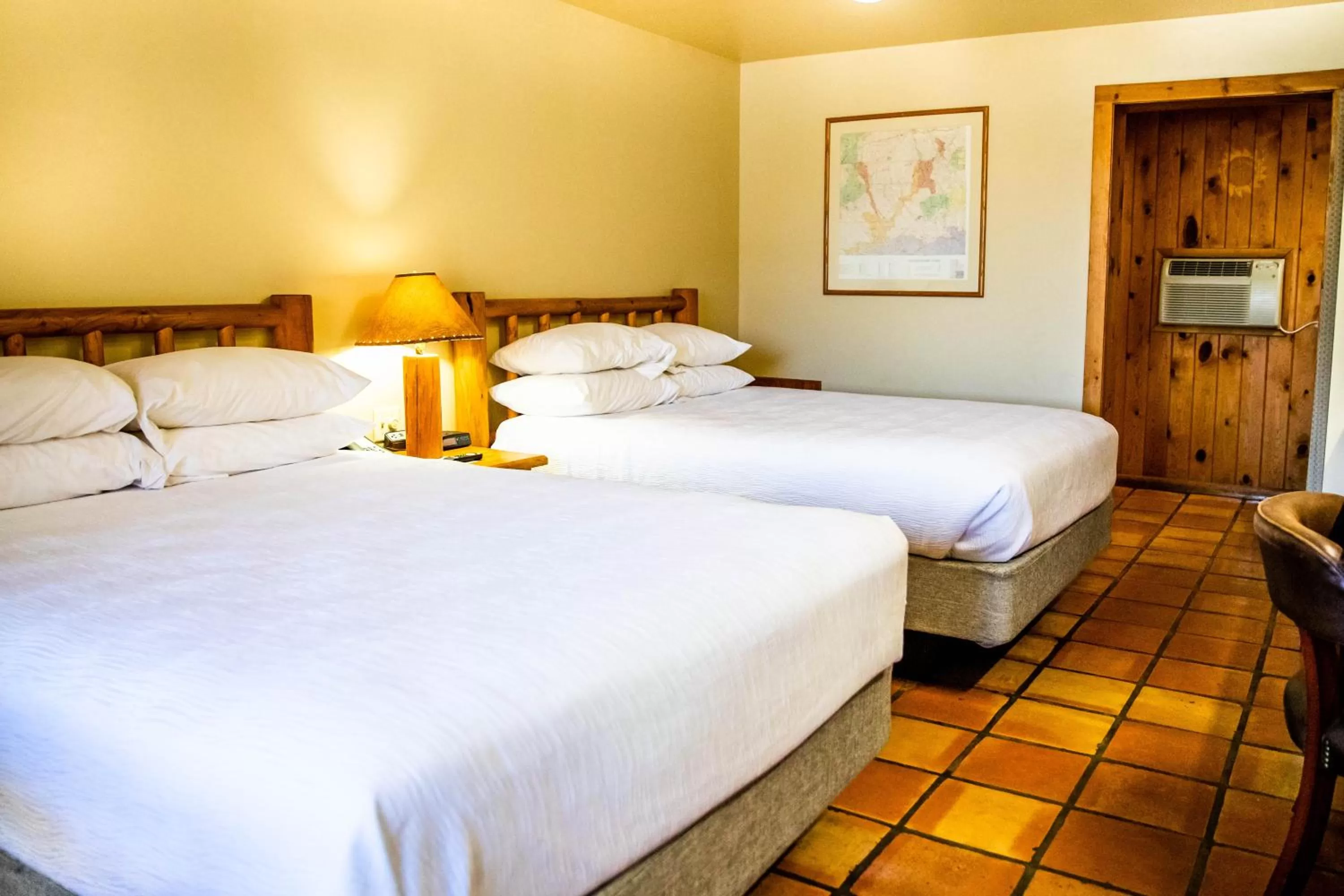 Bed in Big Horn Lodge