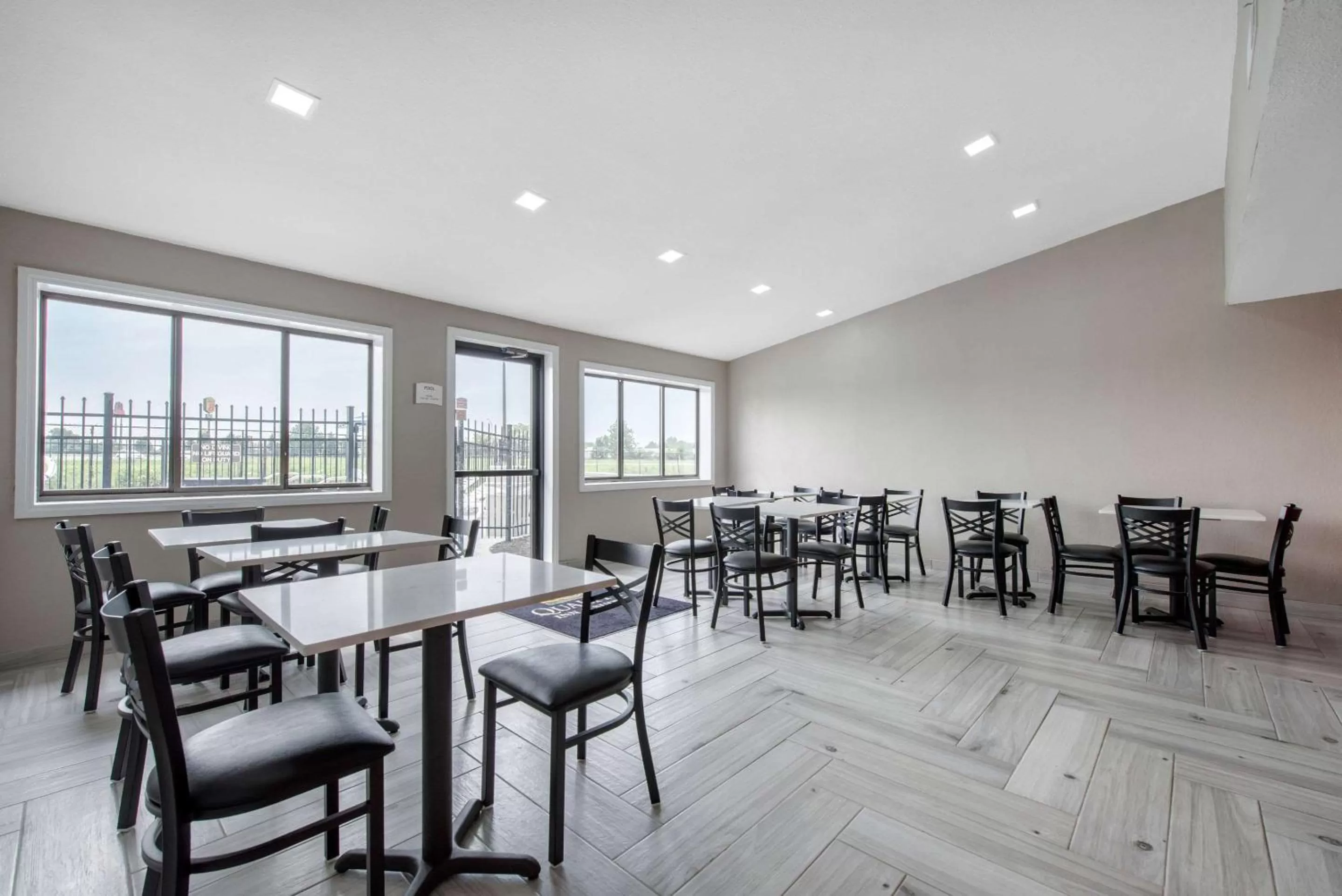 Restaurant/places to eat in Quality Inn & Suites Brownsburg - Indianapolis West