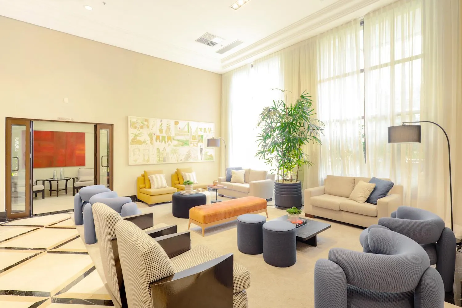 Lobby or reception in George V Casa Branca