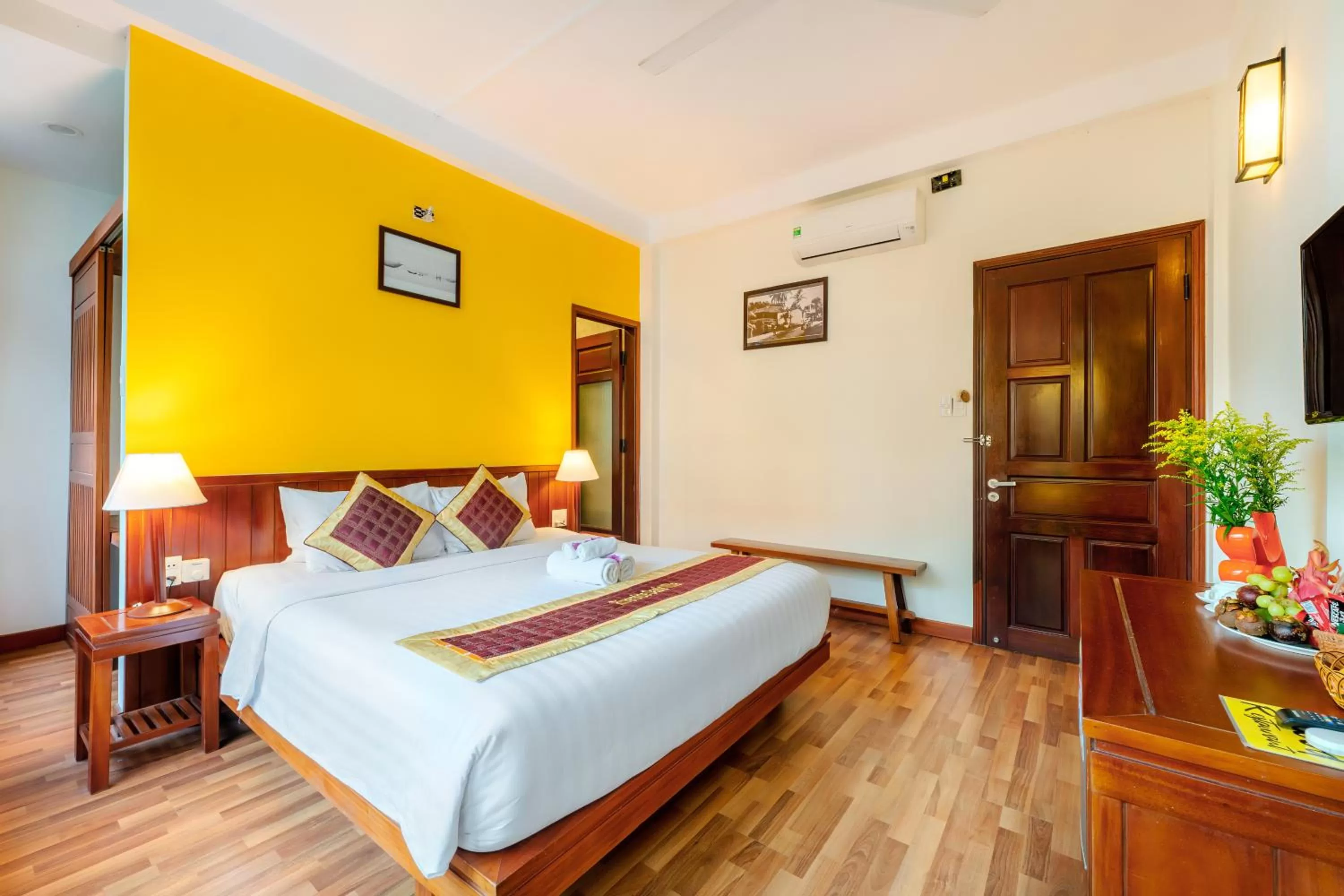 Bed in Hoi An Green Riverside Oasis Villa