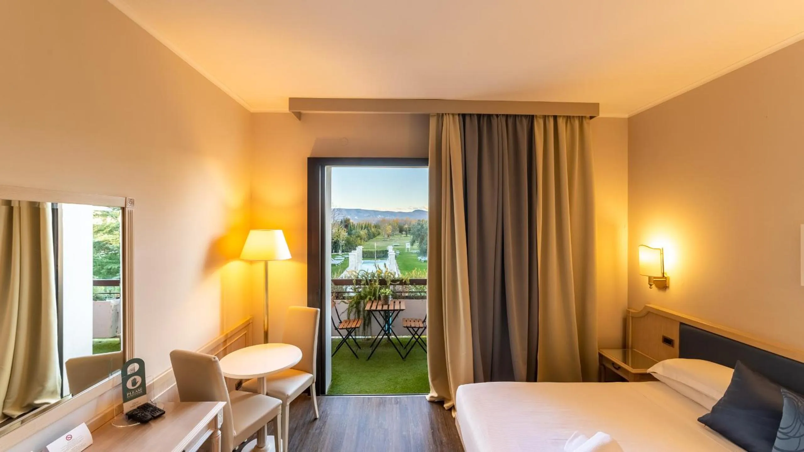 View (from property/room), Bed in Hotel Salus Terme - Adults Only