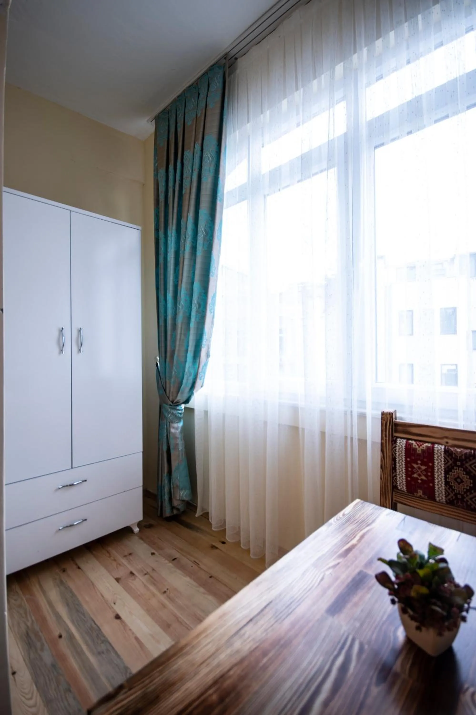 wardrobe in Paris Garden Hotel Istanbul