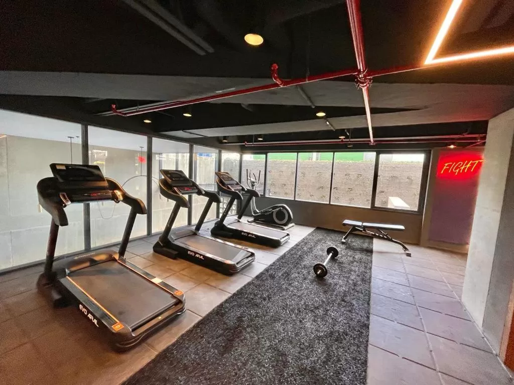 Fitness centre/facilities, Fitness Center/Facilities in ICON 100 Luxury Apartasuites