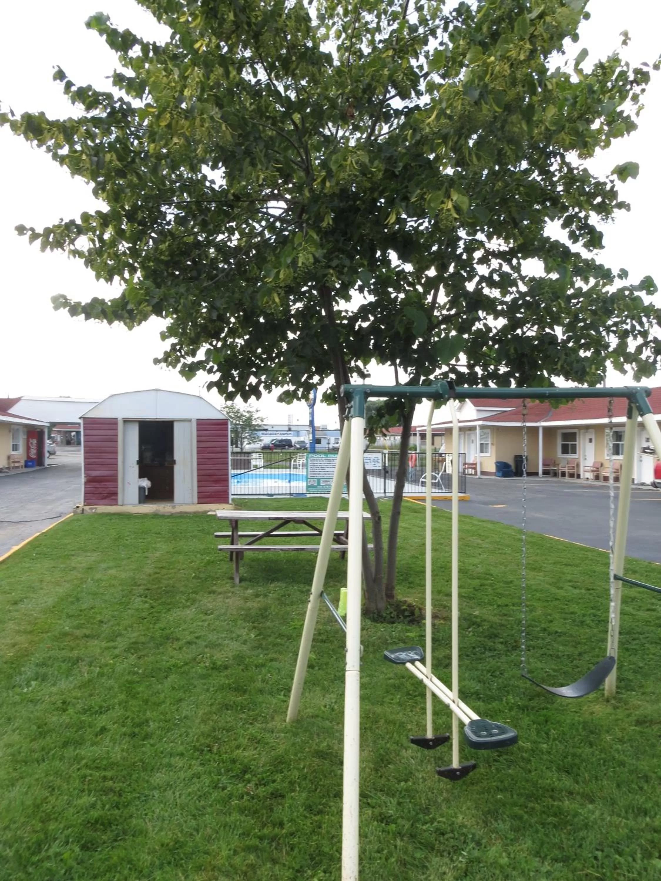 Spring in Star Inn by Elevate Rooms