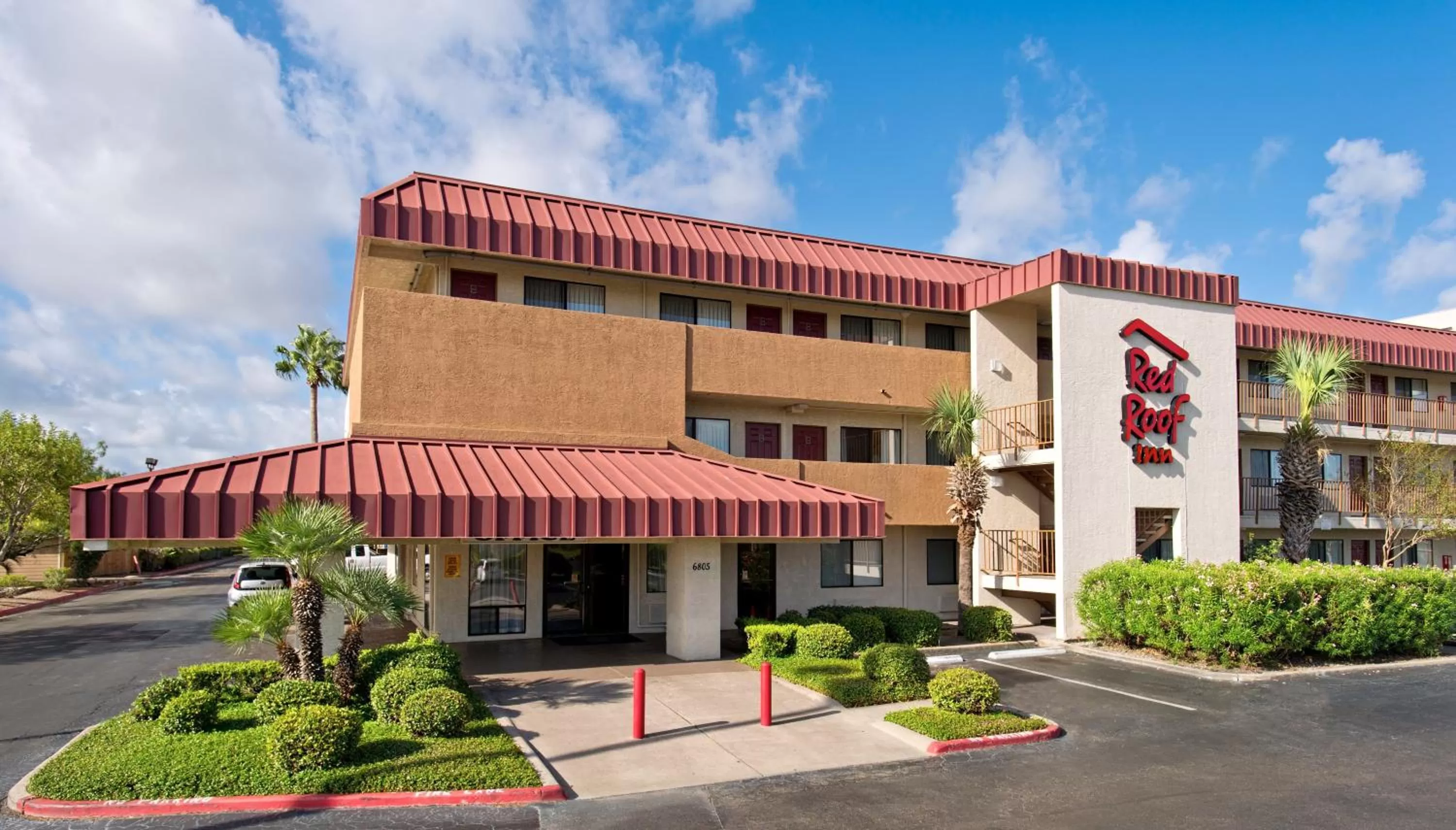 Property building in Red Roof Inn Corpus Christi South
