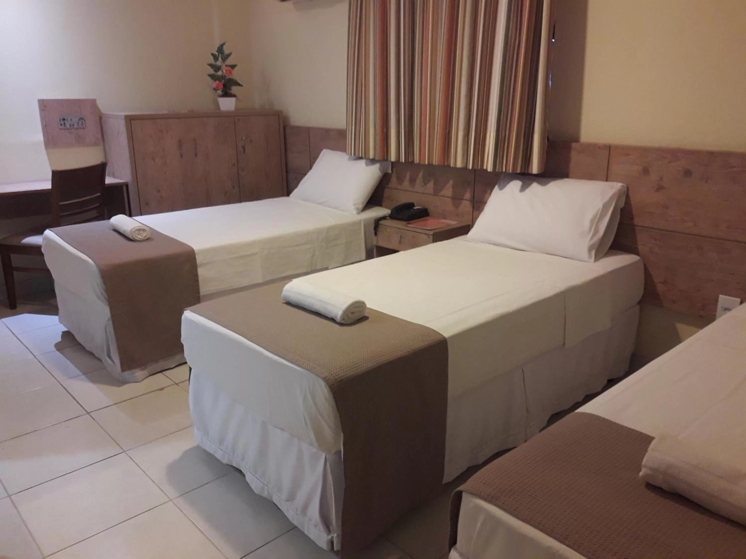 Photo of the whole room, Bed in Hotel Sempre Executive