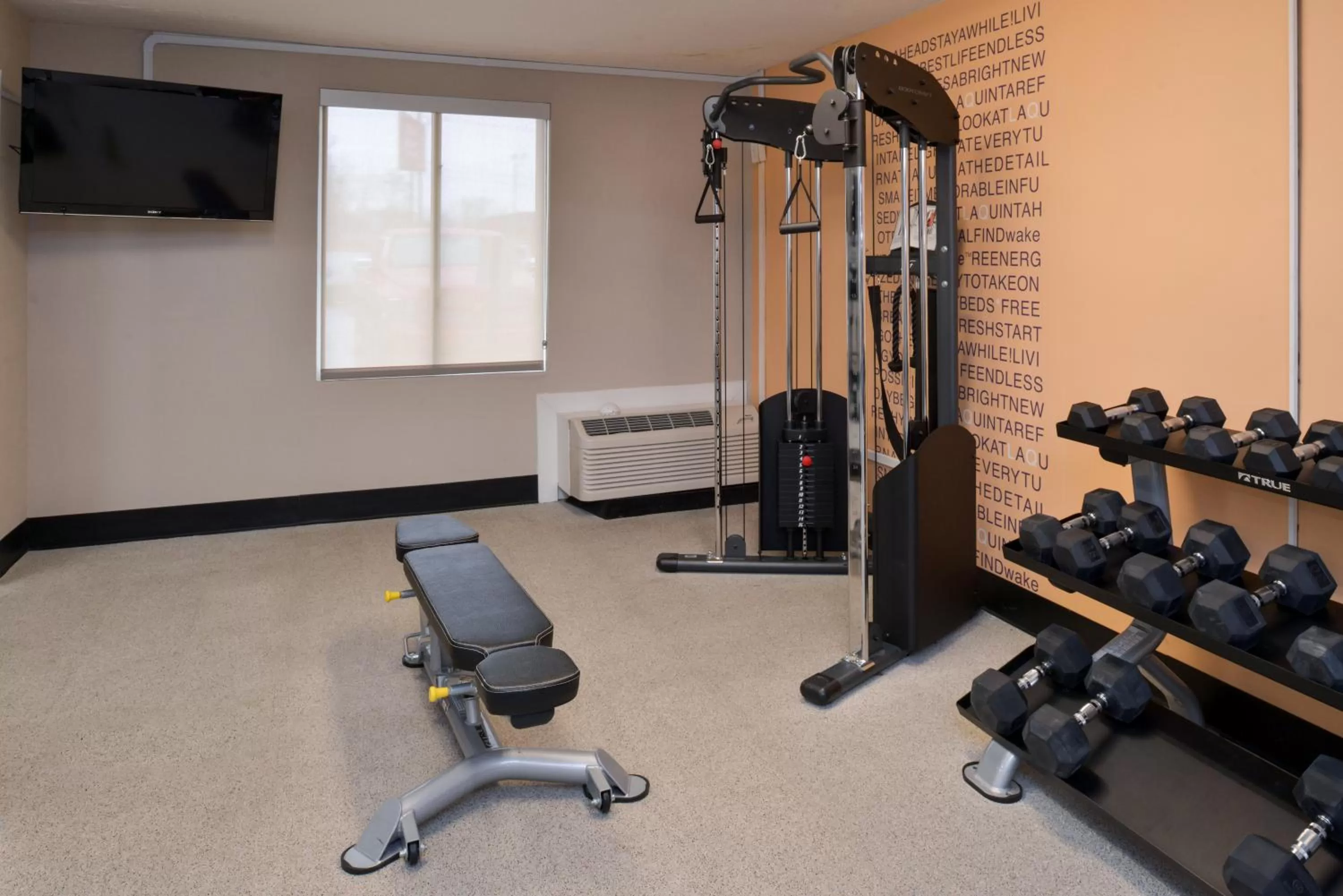 Fitness centre/facilities in La Quinta by Wyndham Indianapolis South