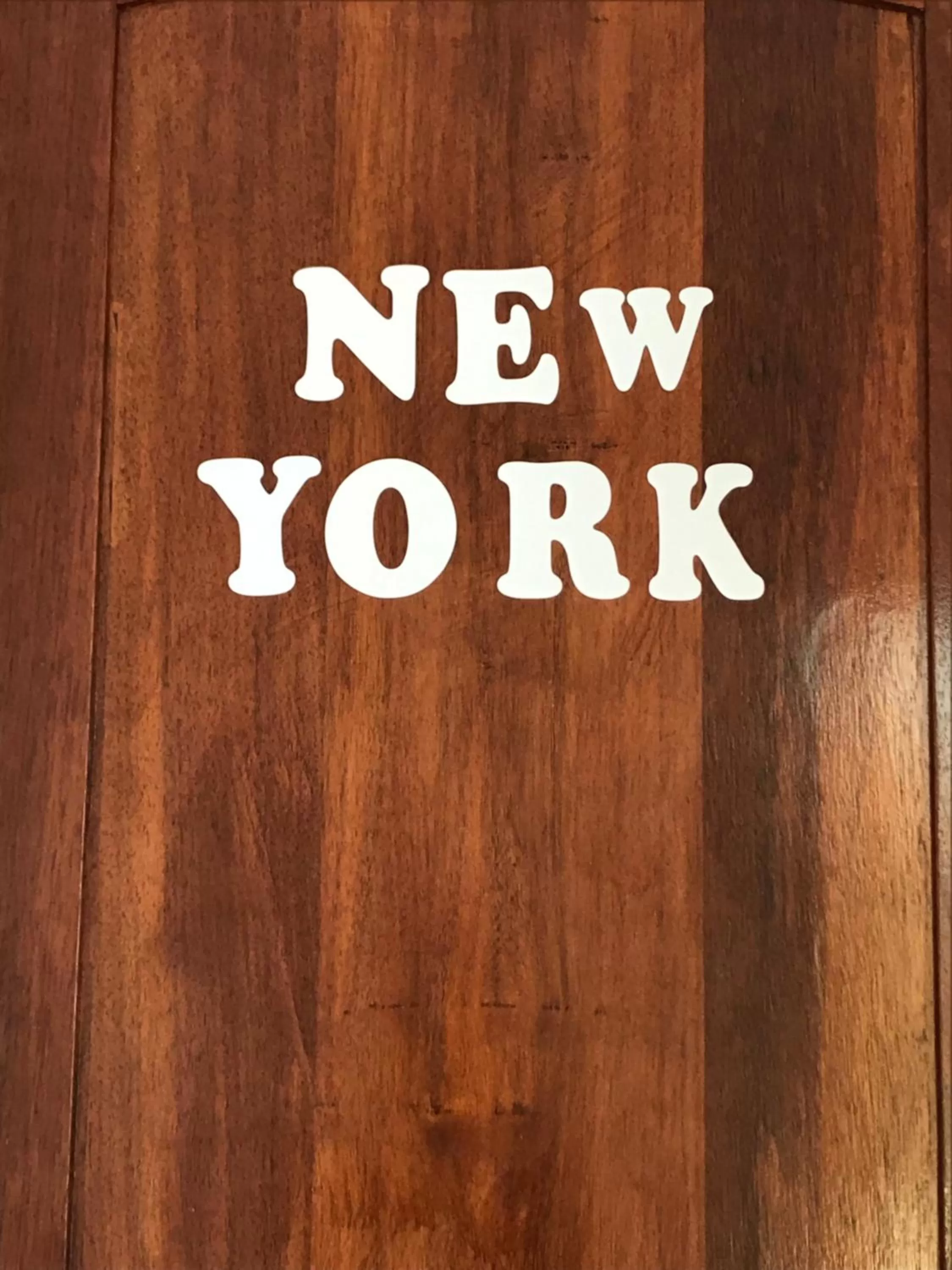 Decorative detail in Blue Eagle Guesthouse - Casa de hospedes