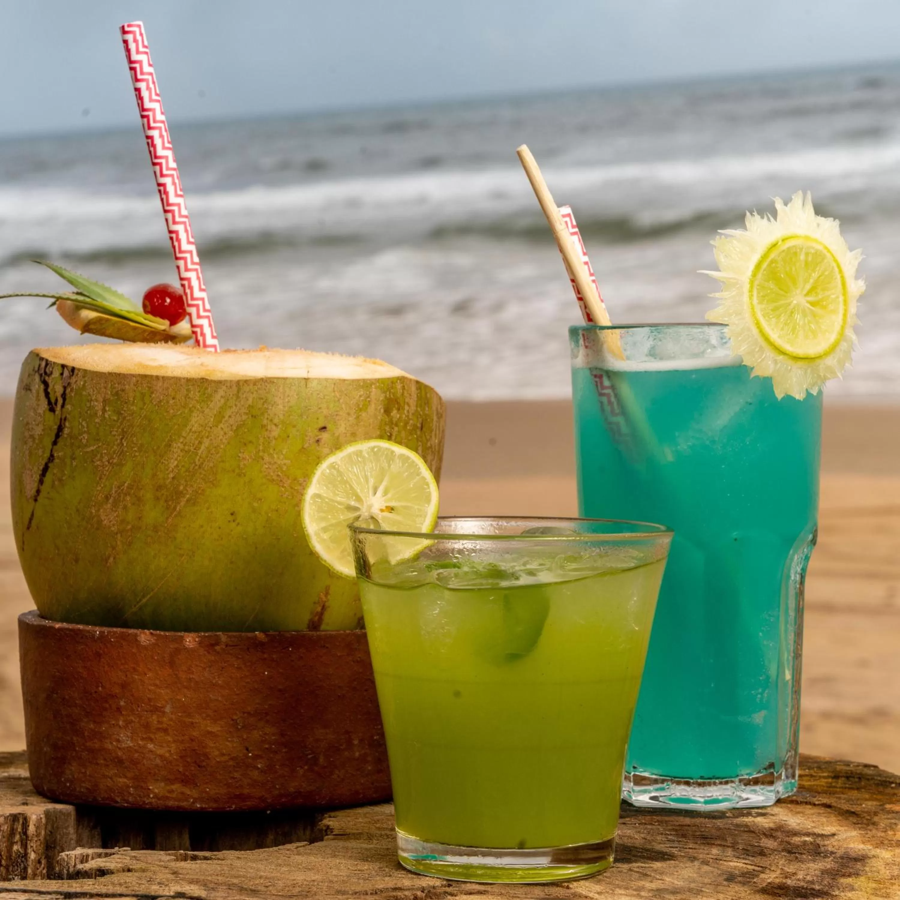 Food and drinks in C Roque Beach Resort