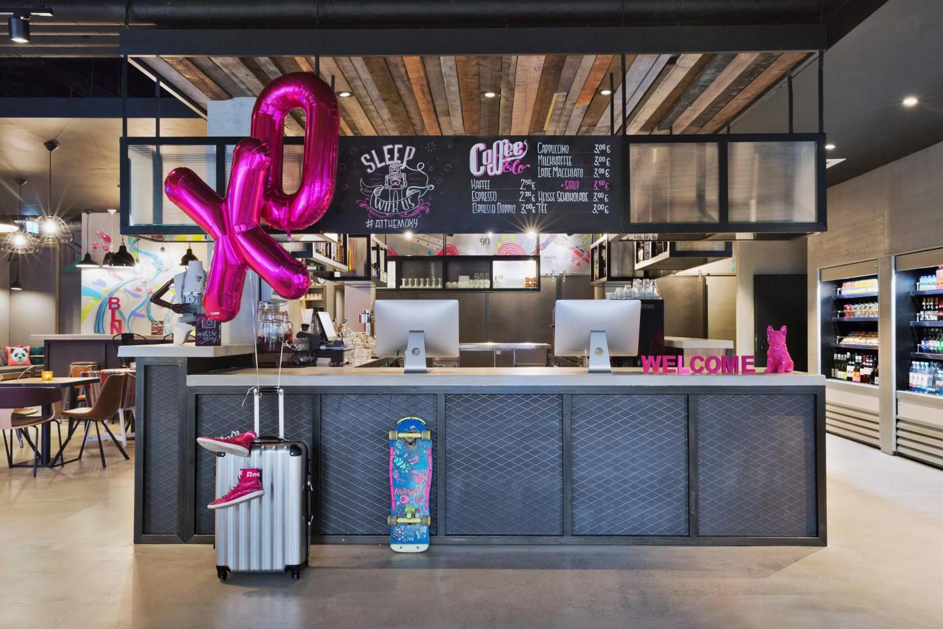 Lobby or reception in MOXY Berlin Humboldthain Park