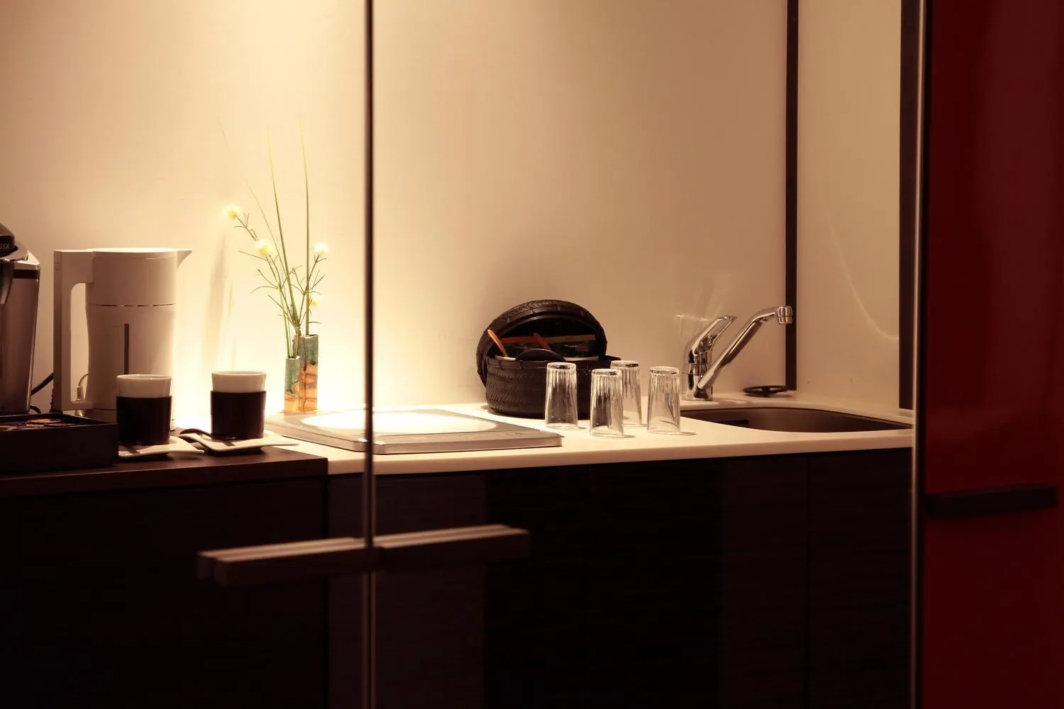 Coffee/tea facilities in Kizashi The Suite Kyoto Gion