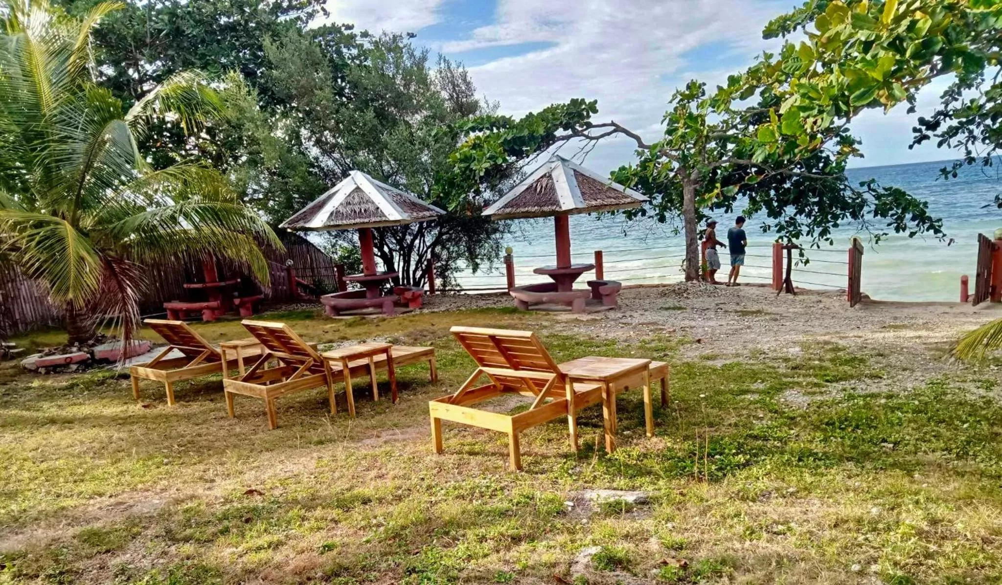 Balcony/Terrace in D's Oceanview Beach Resort