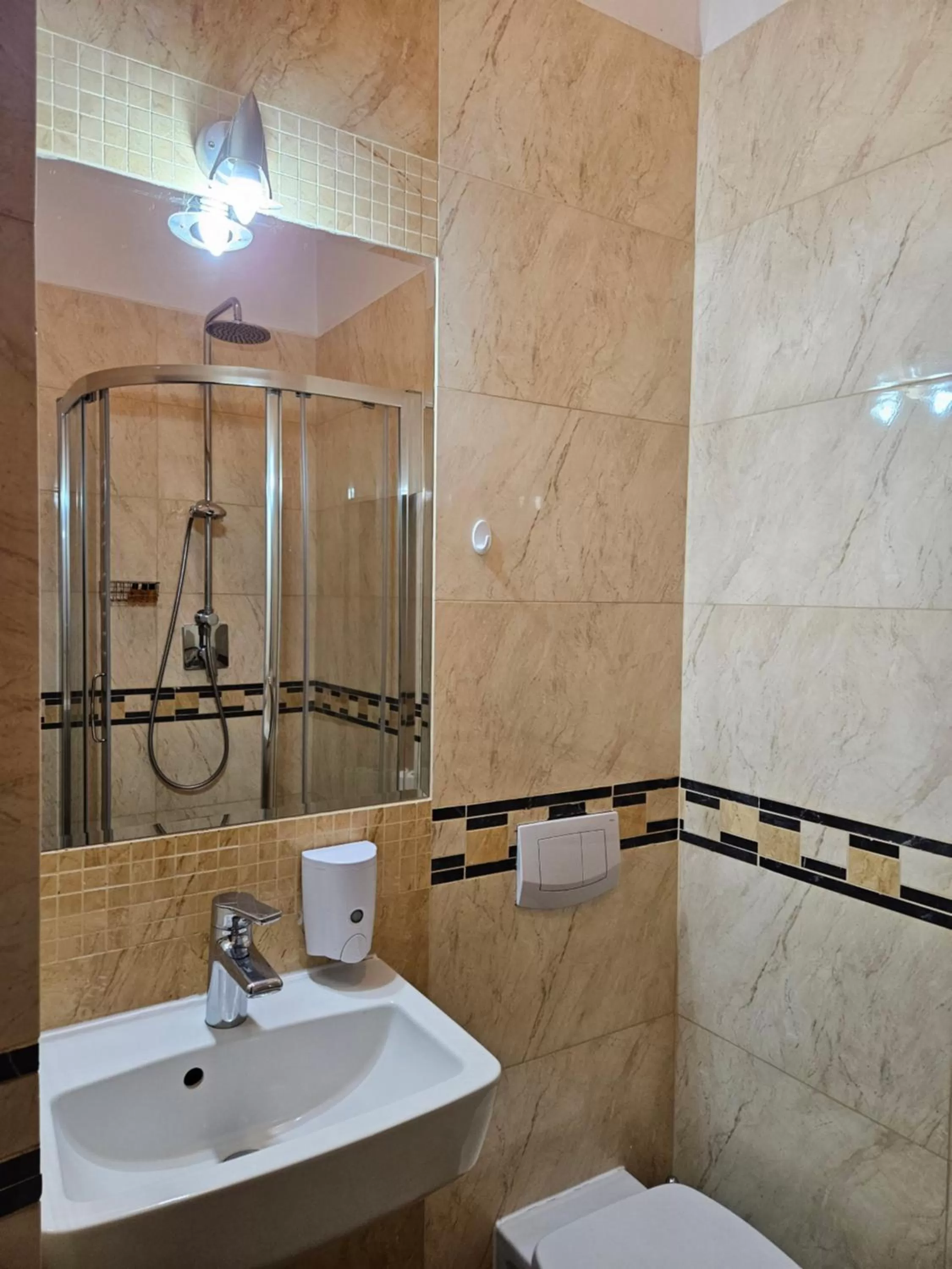 Shower, Bathroom in Prudentia Residence Qulturalna