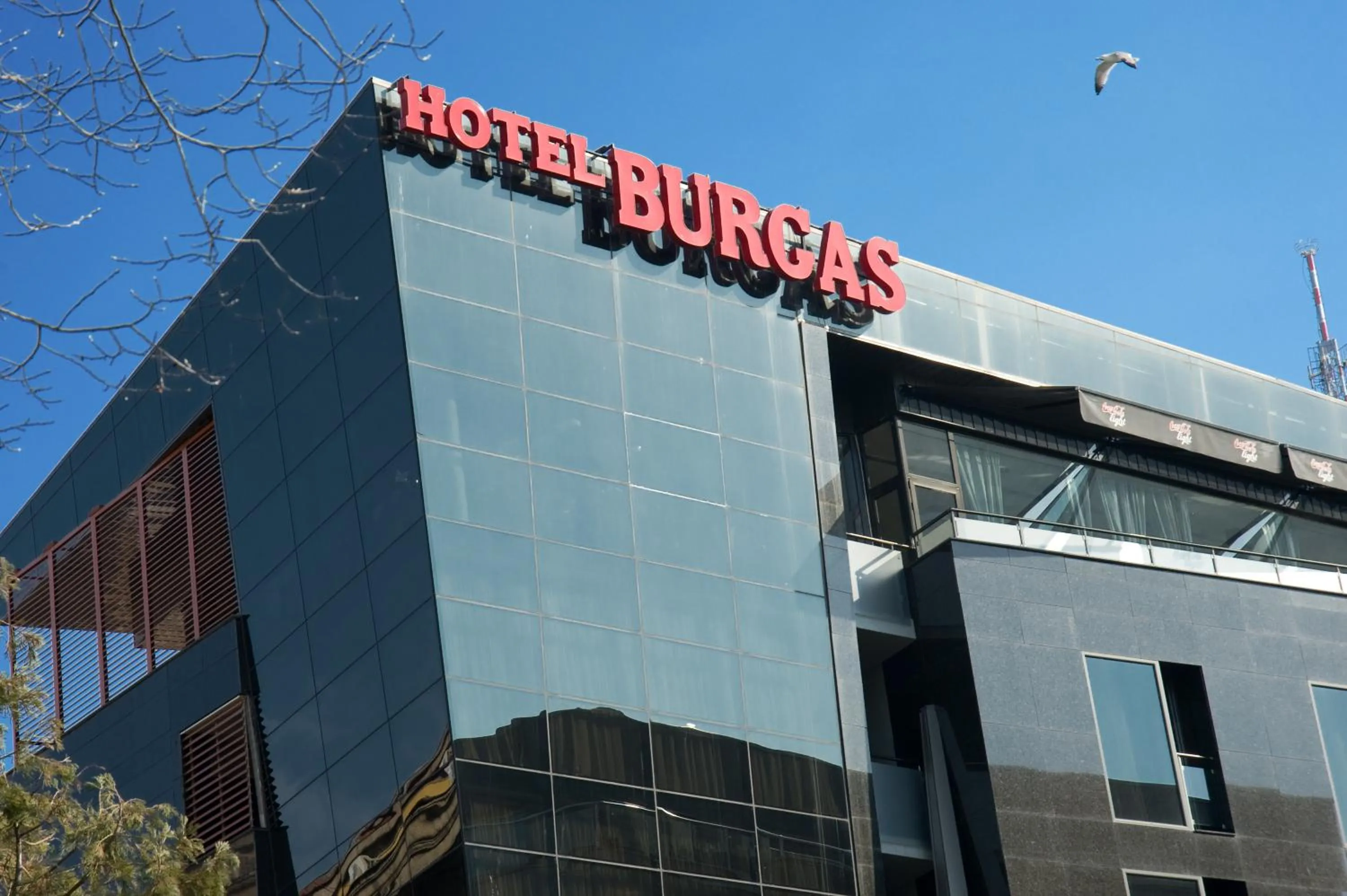 Facade/entrance in Hotel Burgas