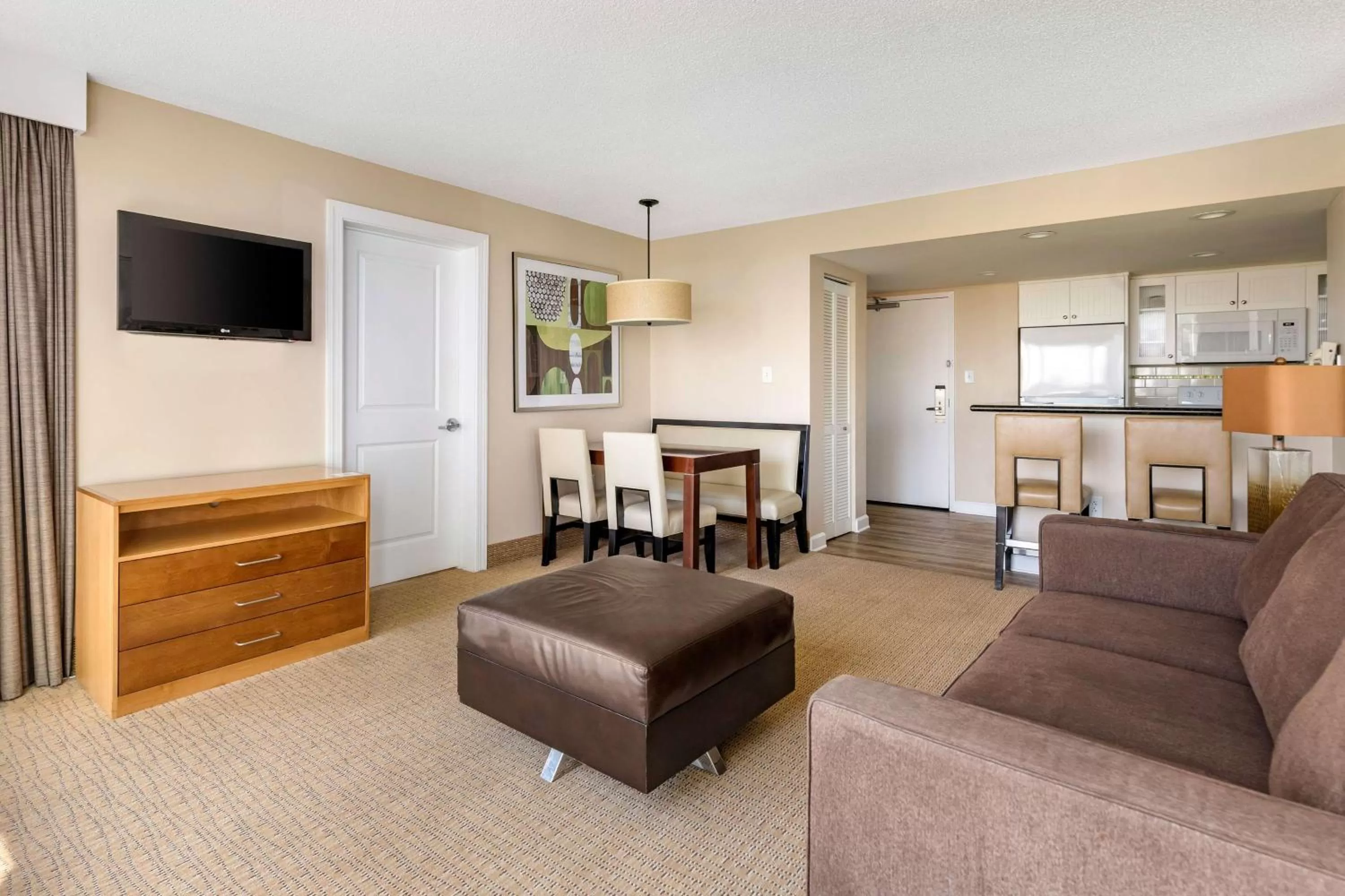 Kitchen or kitchenette in Hilton Vacation Club Ocean Beach Club Virginia Beach