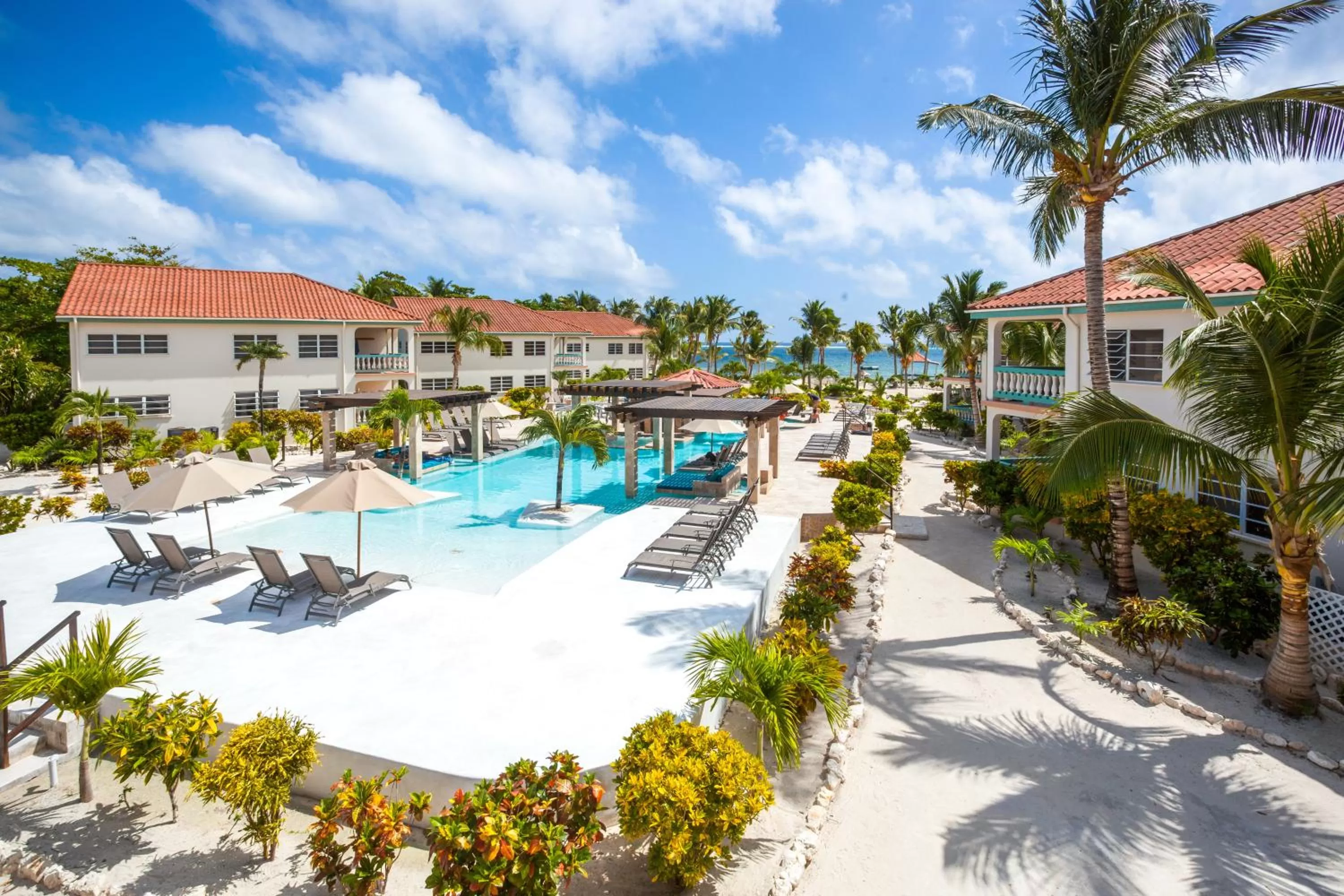 Day in Belizean Shores Resort